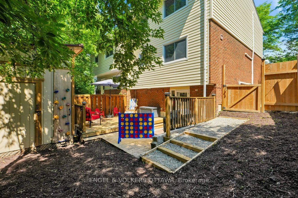 878 Grenon Avenue Property Photo 34