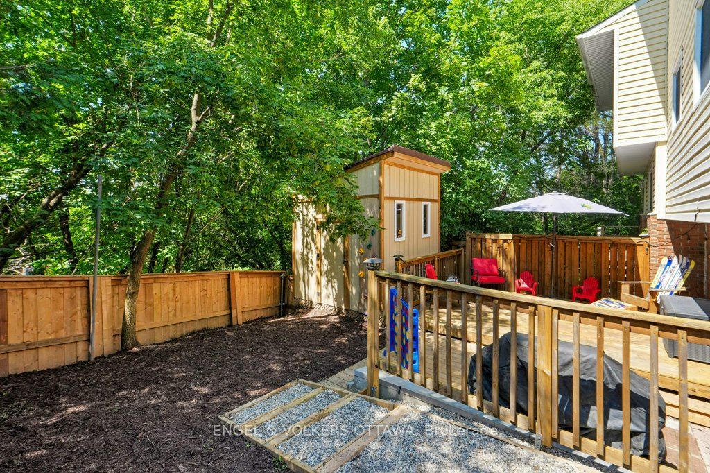 878 Grenon Avenue Property Photo 35