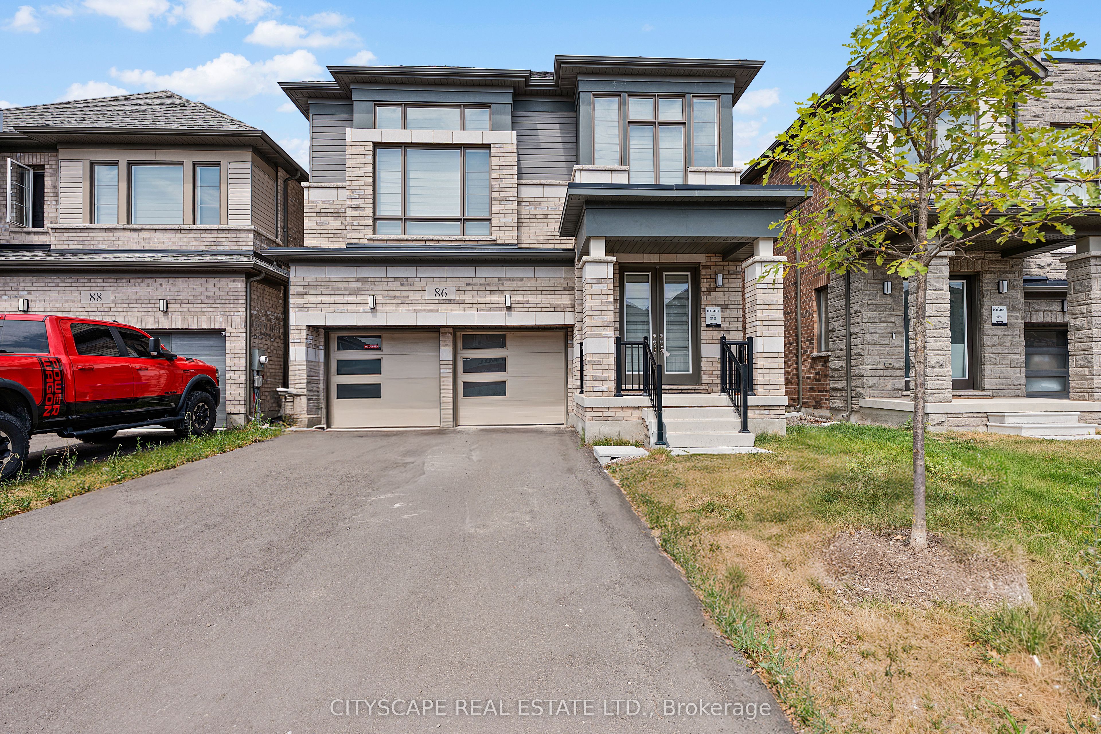86 Gibson Drive Property Photo 1