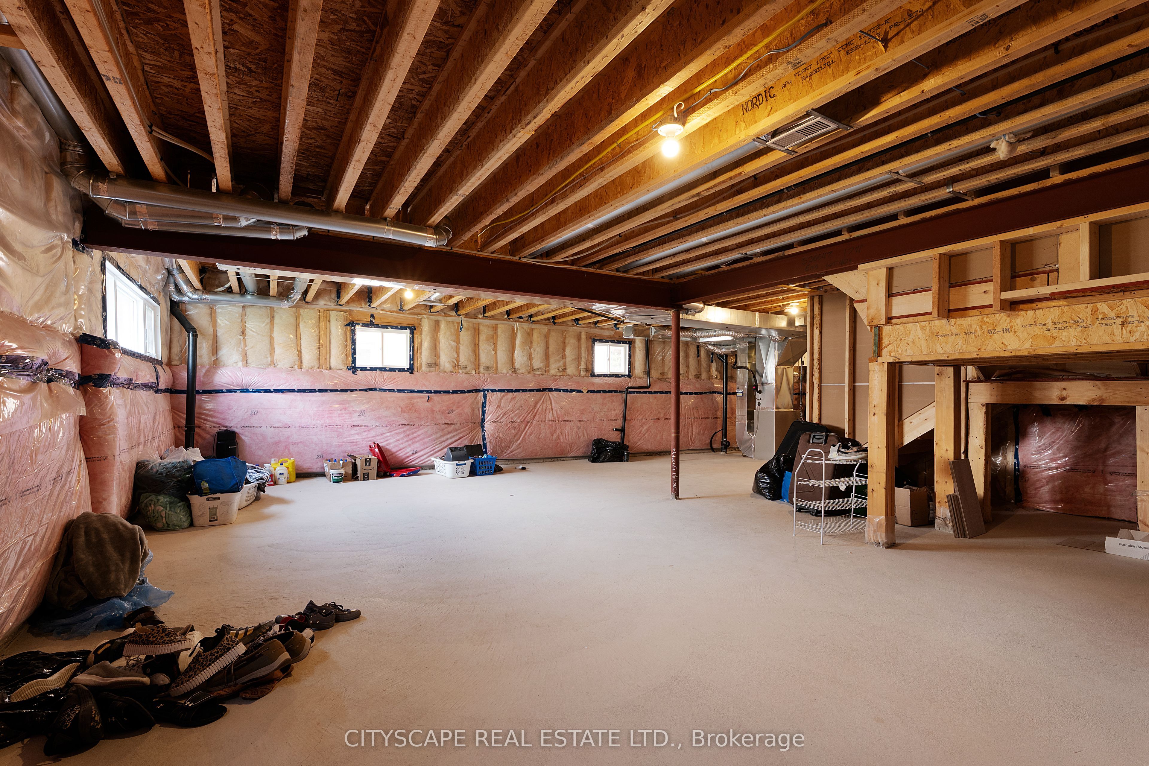 86 Gibson Drive Property Photo 3