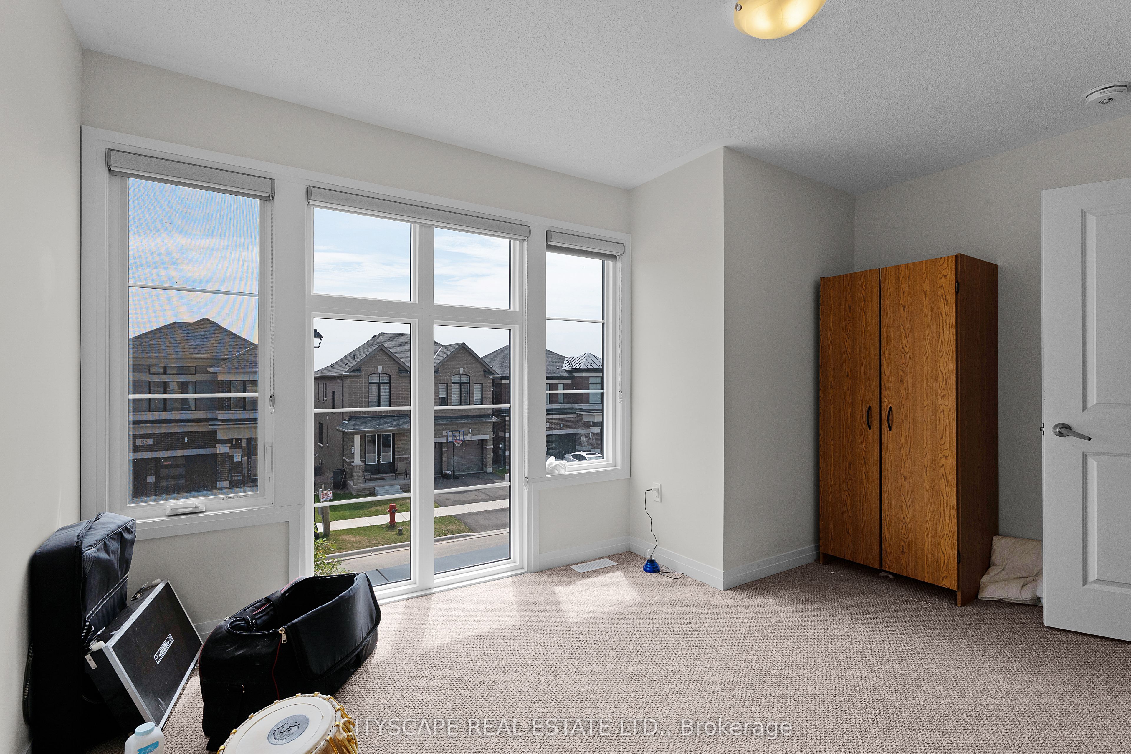 86 Gibson Drive Property Photo 18