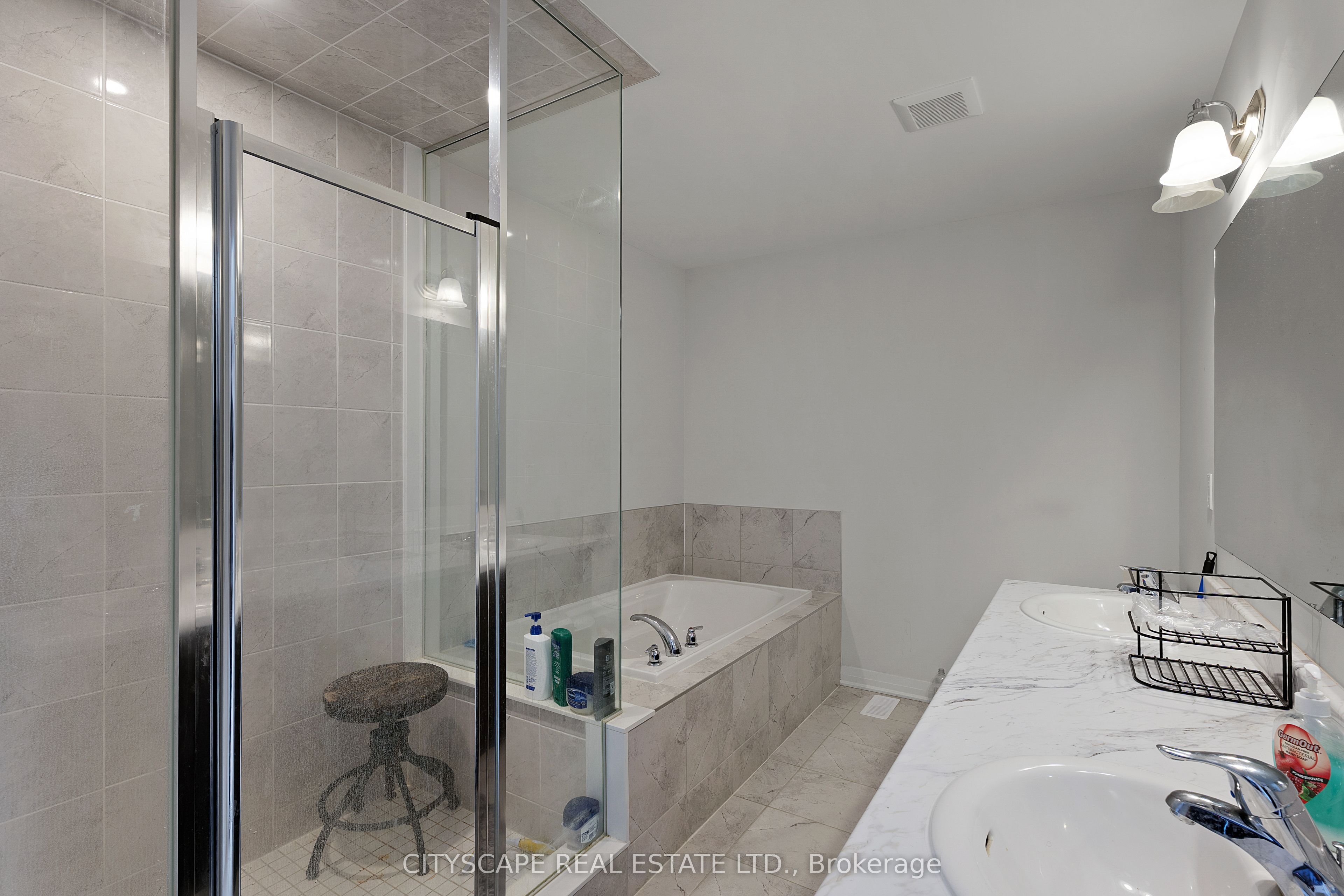 86 Gibson Drive Property Photo 26