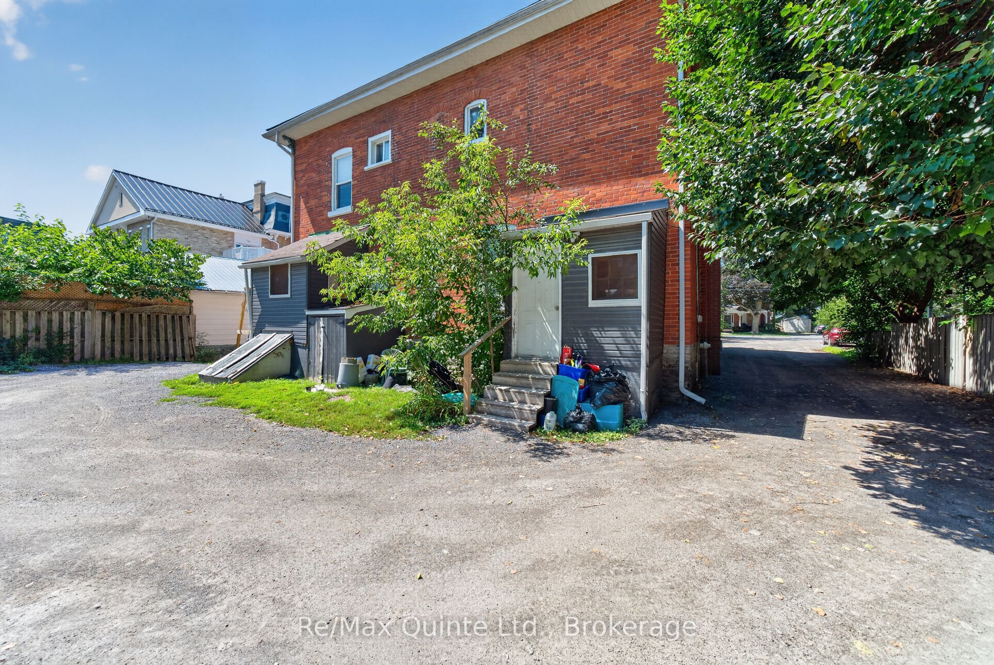 205 Charles Street Property Photo 10