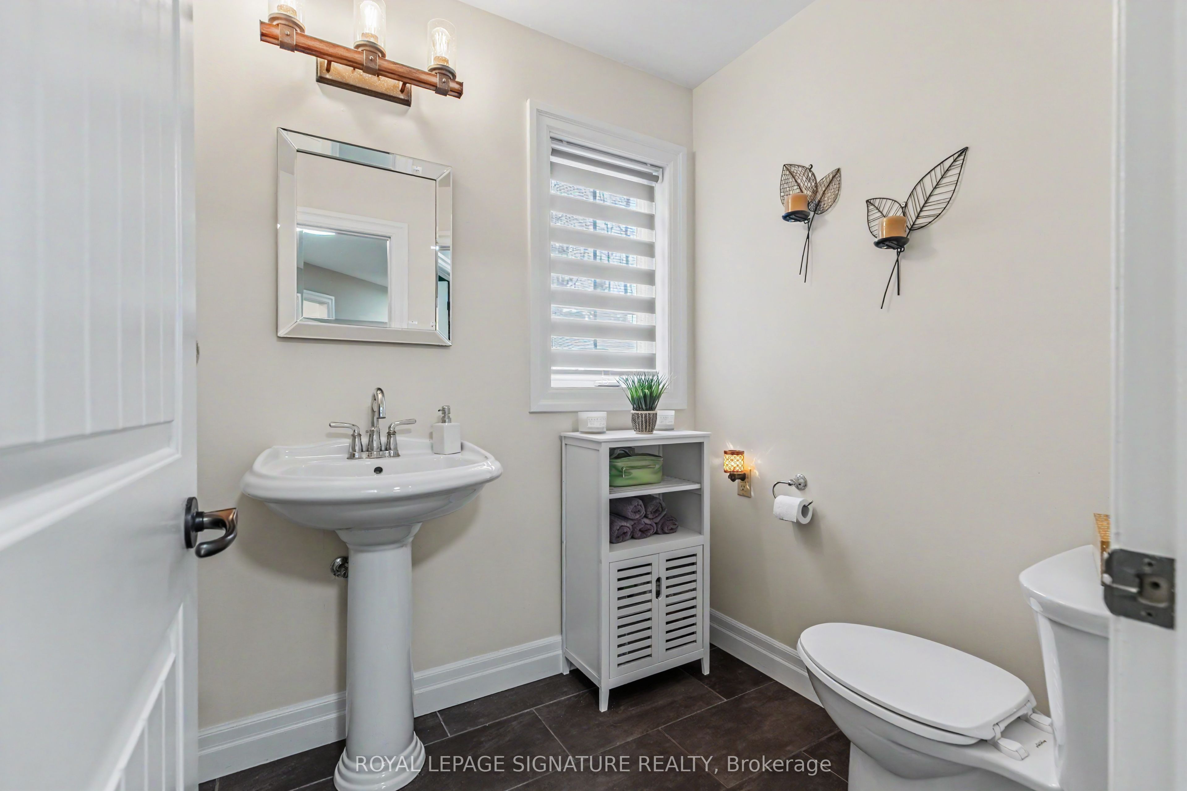 777320 S Highway 10 Property Photo 19
