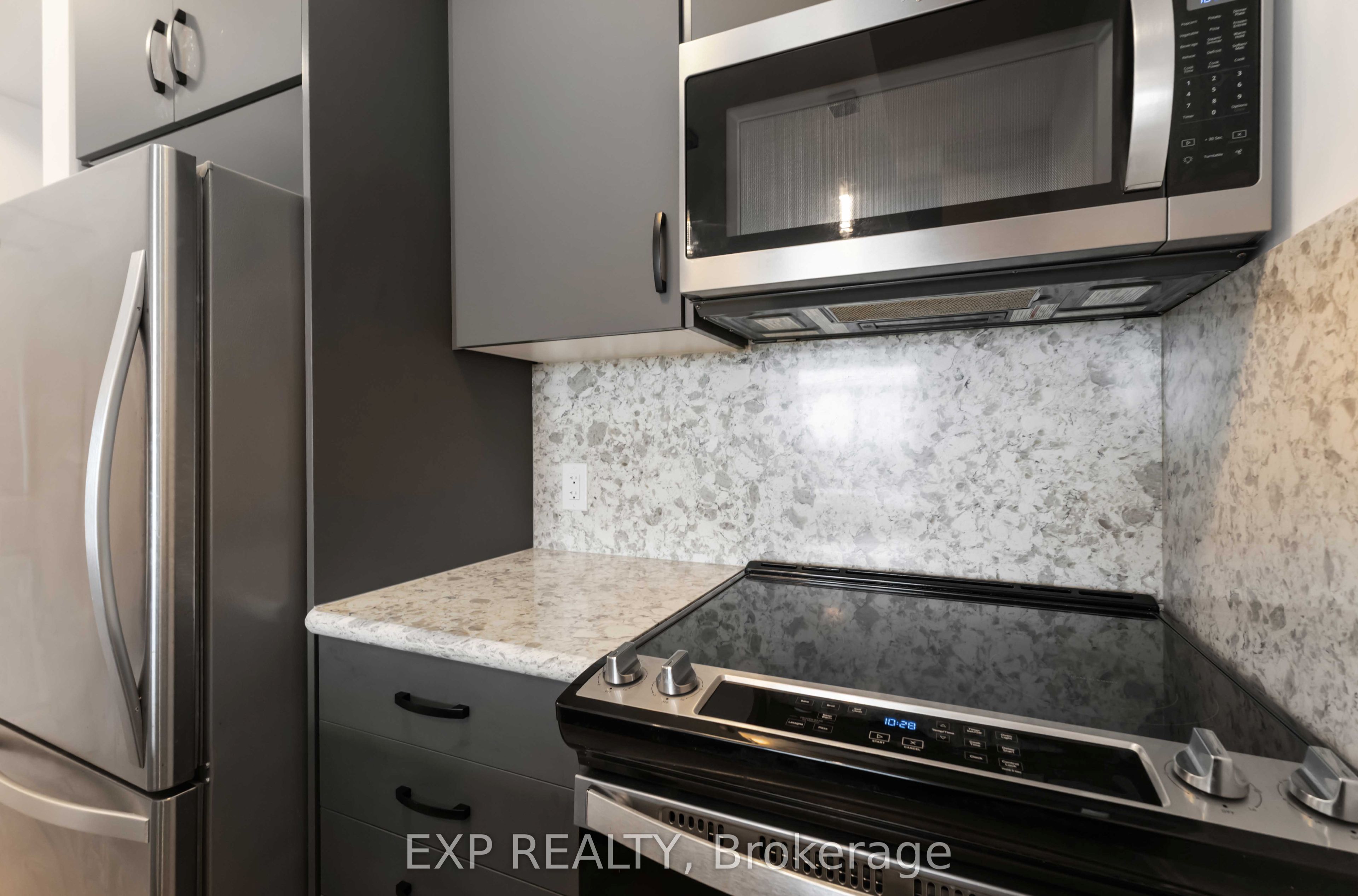 450 Dundas Street E Unit # 601 Property Photo 14