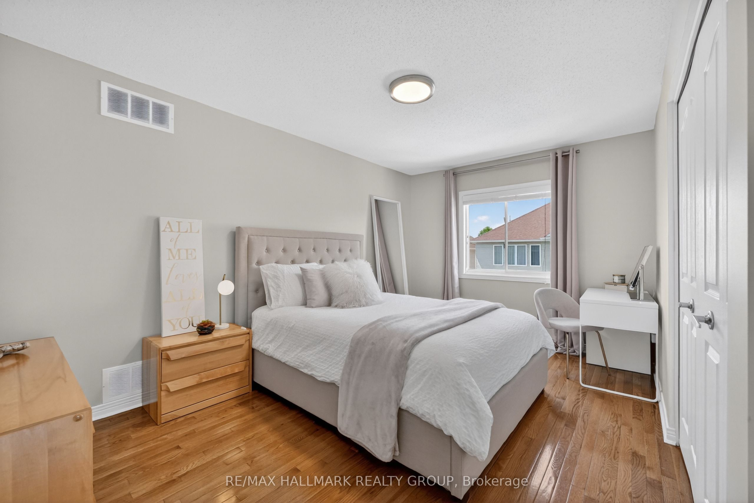 1091 Charest Way Property Photo 29