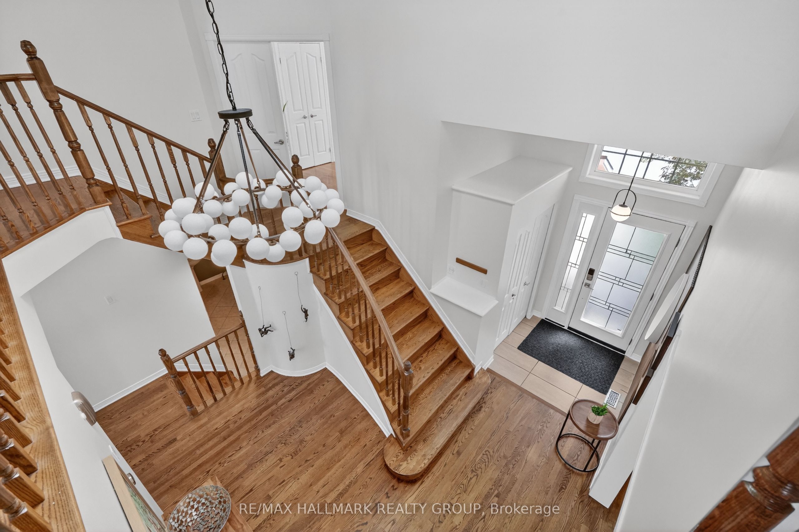 1091 Charest Way Property Photo 33