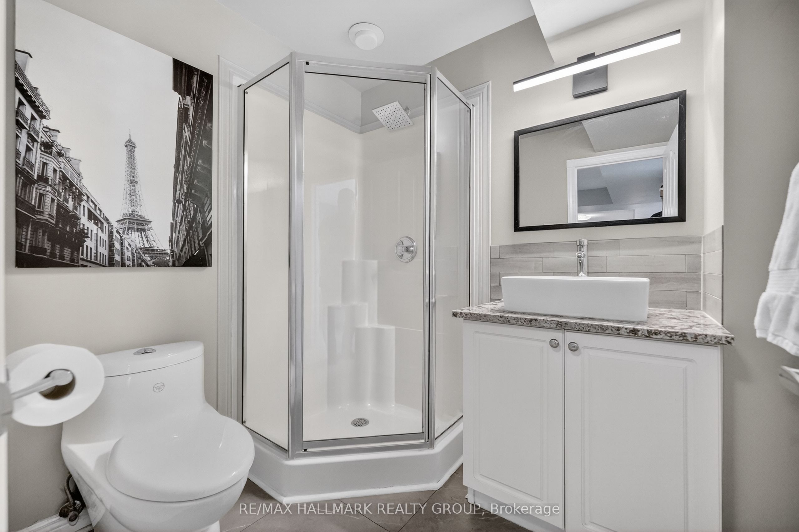 1091 Charest Way Property Photo 37