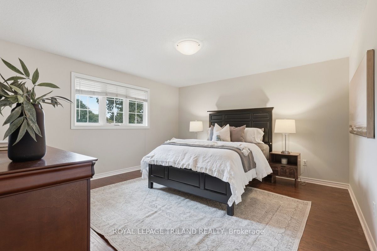 365 Richmeadow Road Property Photo 15