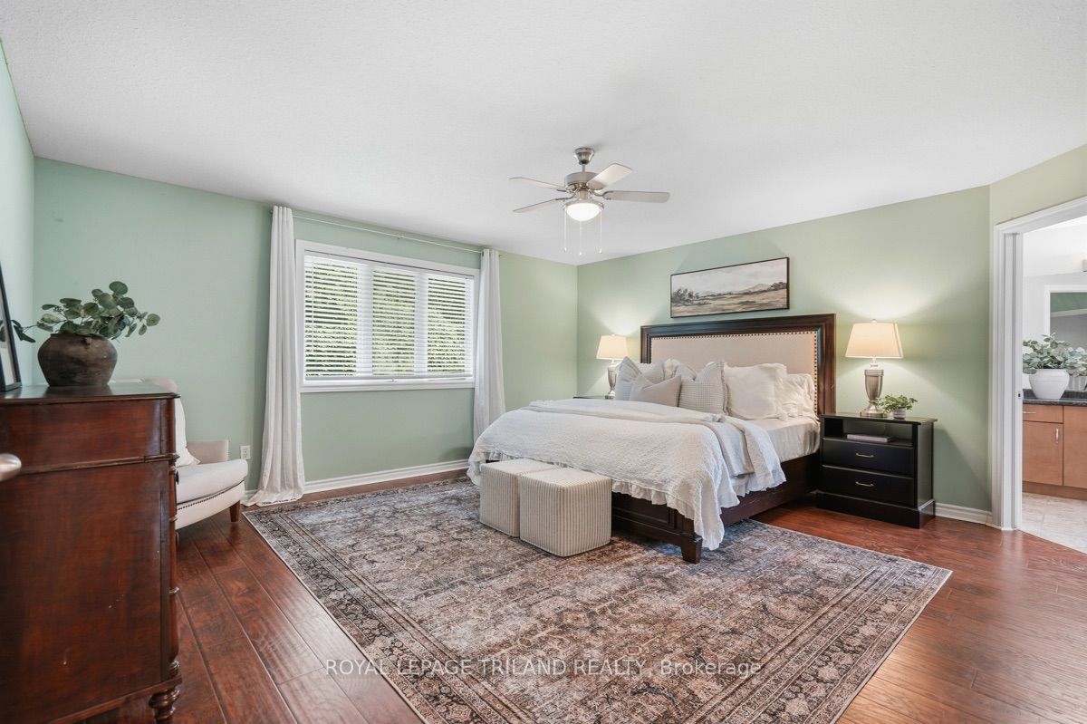 365 Richmeadow Road Property Photo 20