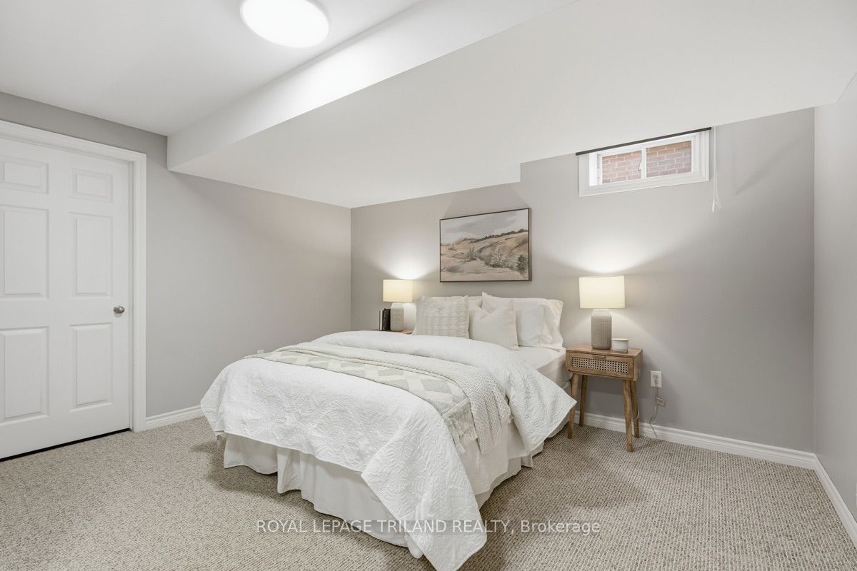 365 Richmeadow Road Property Photo 33