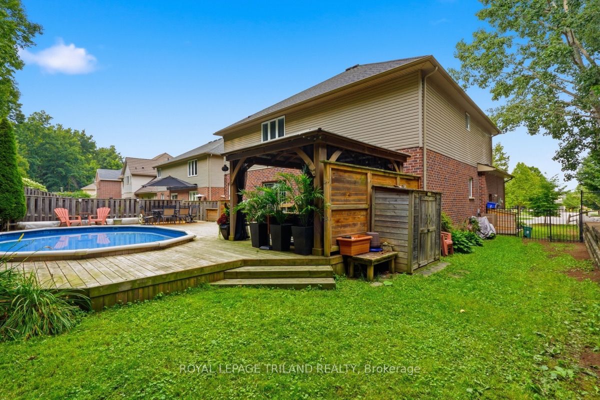 365 Richmeadow Road Property Photo 40
