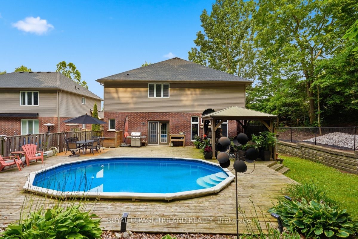 365 Richmeadow Road Property Photo 42