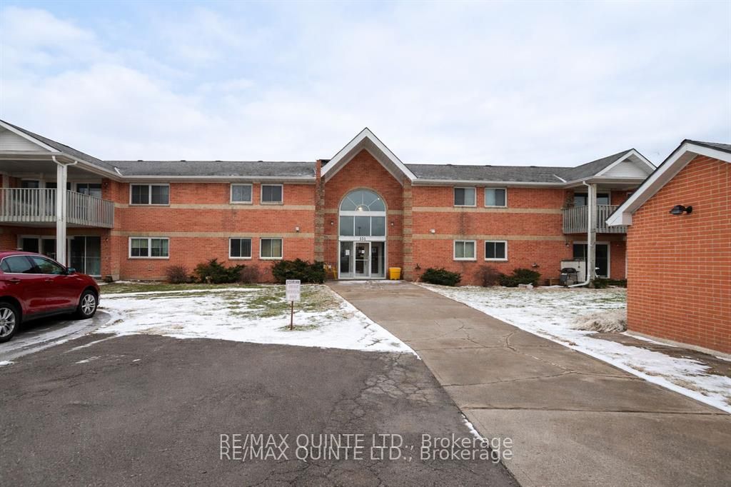 151 Industrial Boulevard 18 Property Photo 1