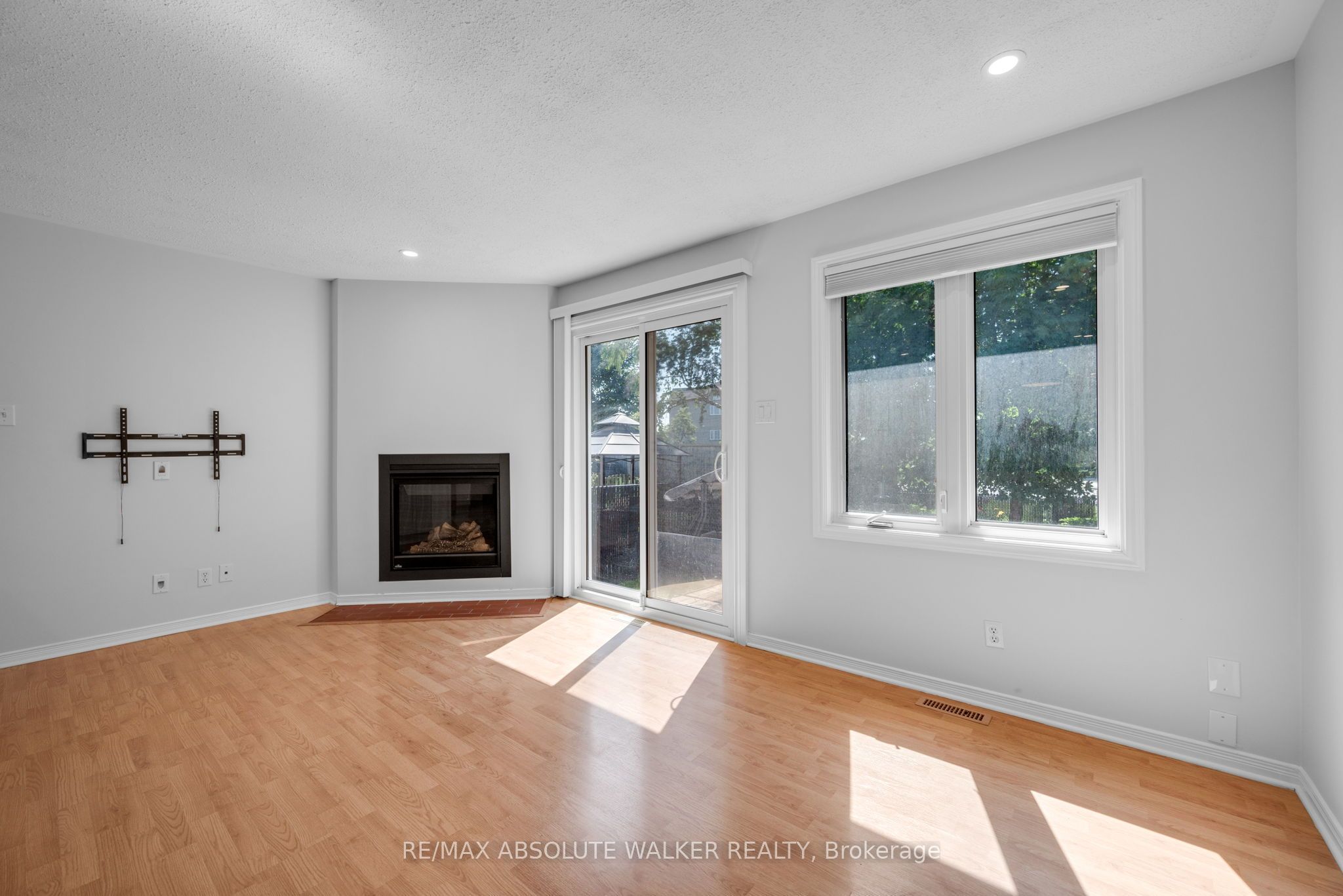 65 Halley Street Property Photo 19