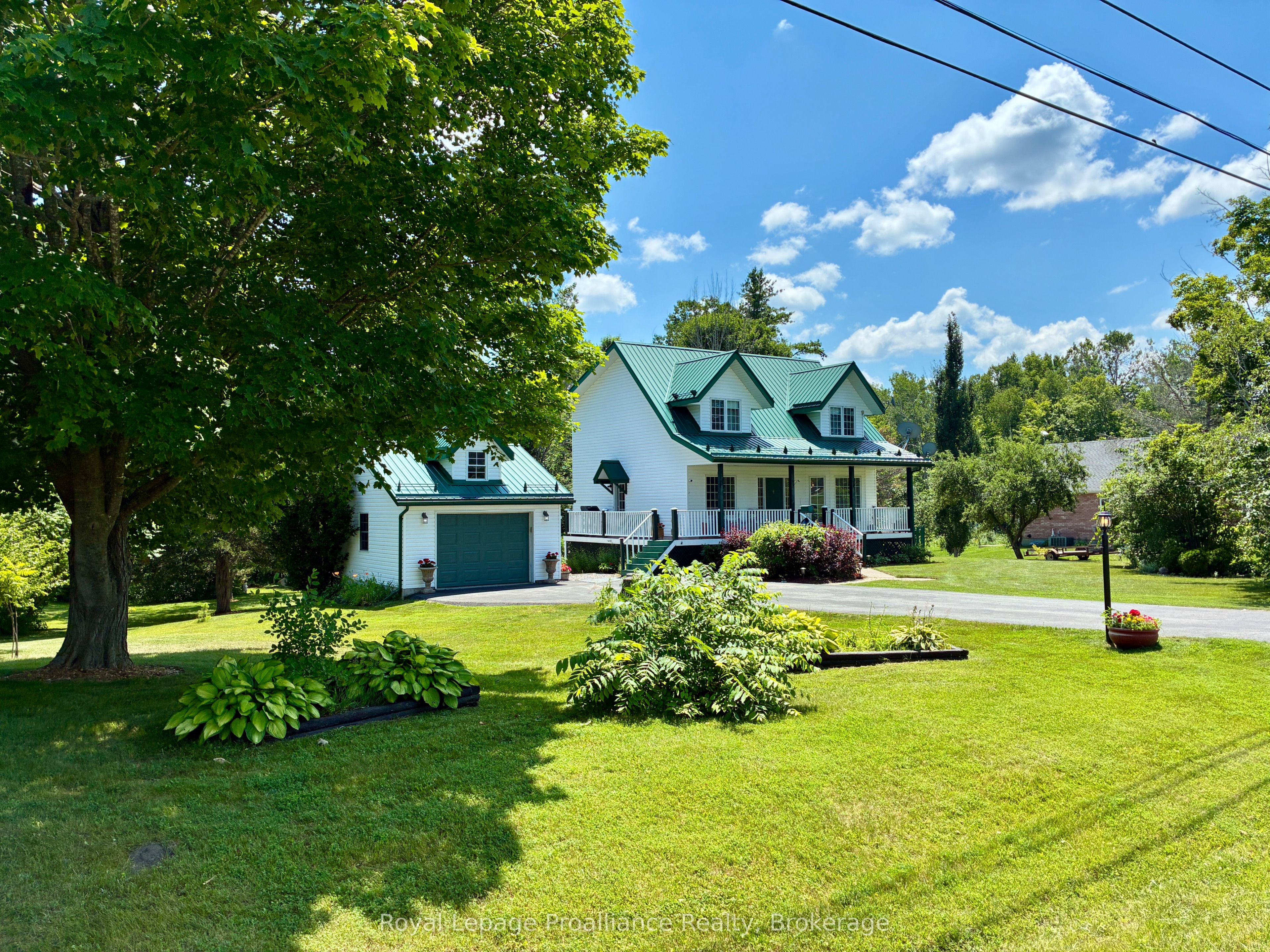155 Downs Road Property Photo 1