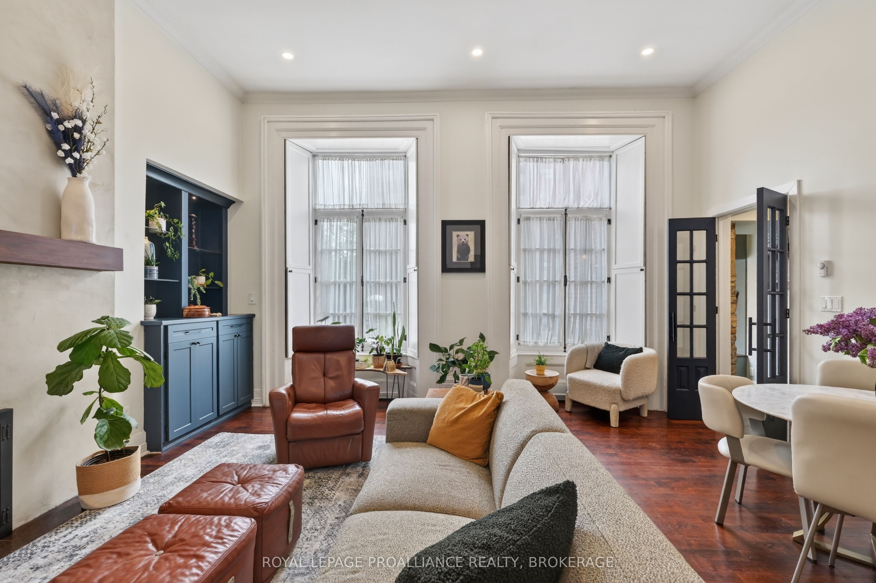 133 King Street E 2 Property Photo 11