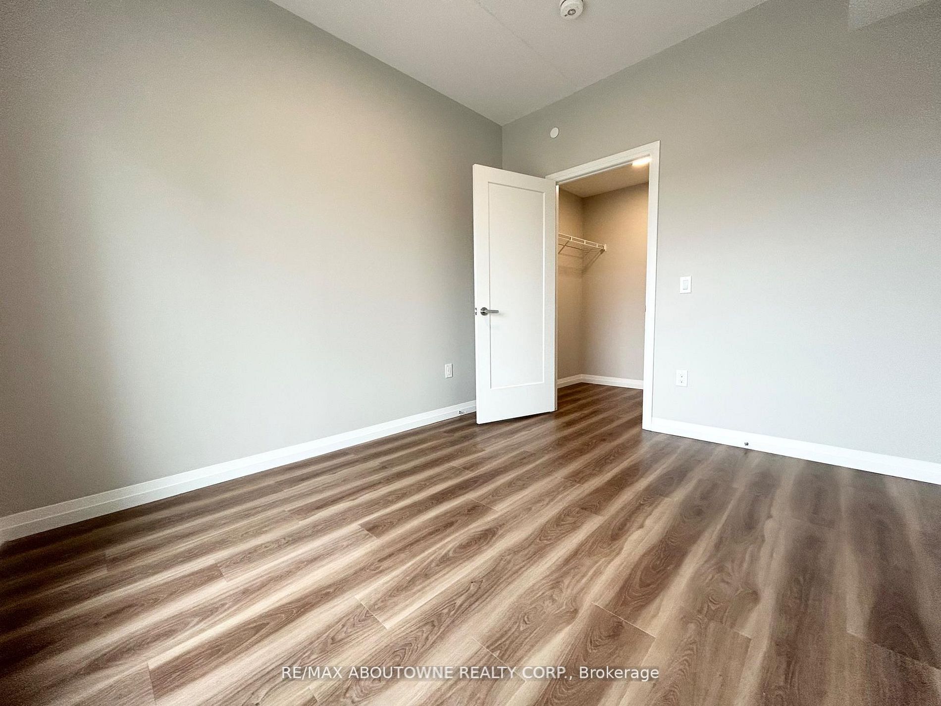 28 Westhill Drive 201 Property Photo 9