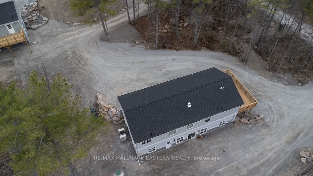 1864 Lakehurst Road Property Photo 6