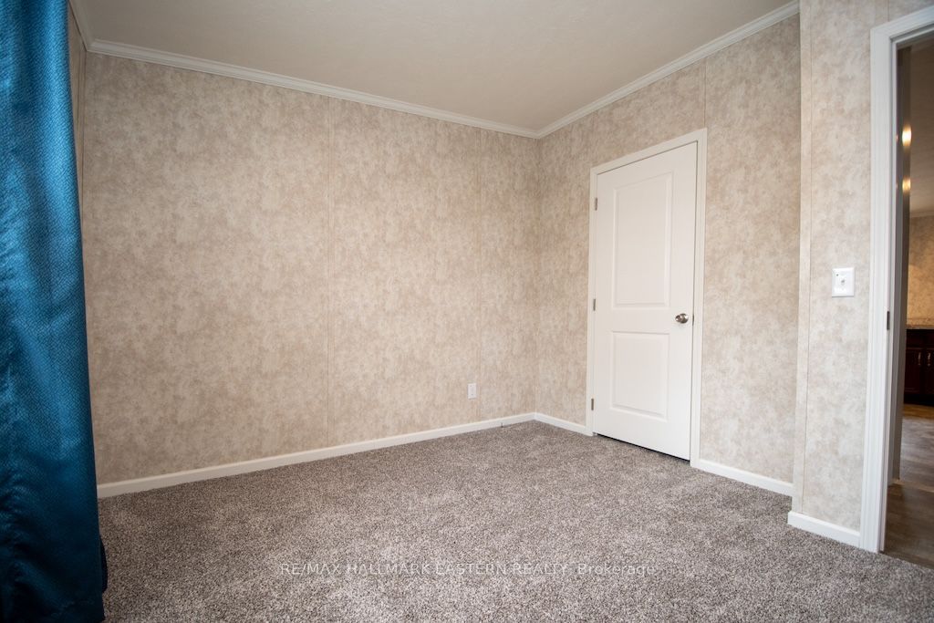 1864 Lakehurst Road Property Photo 8