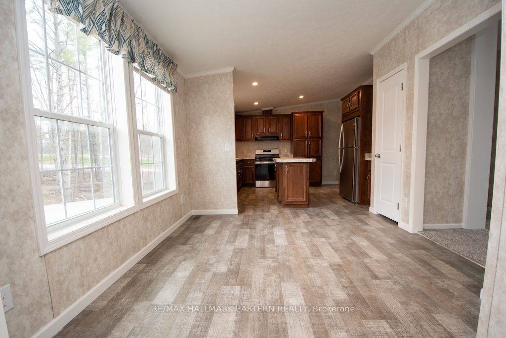 1864 Lakehurst Road Property Photo 12