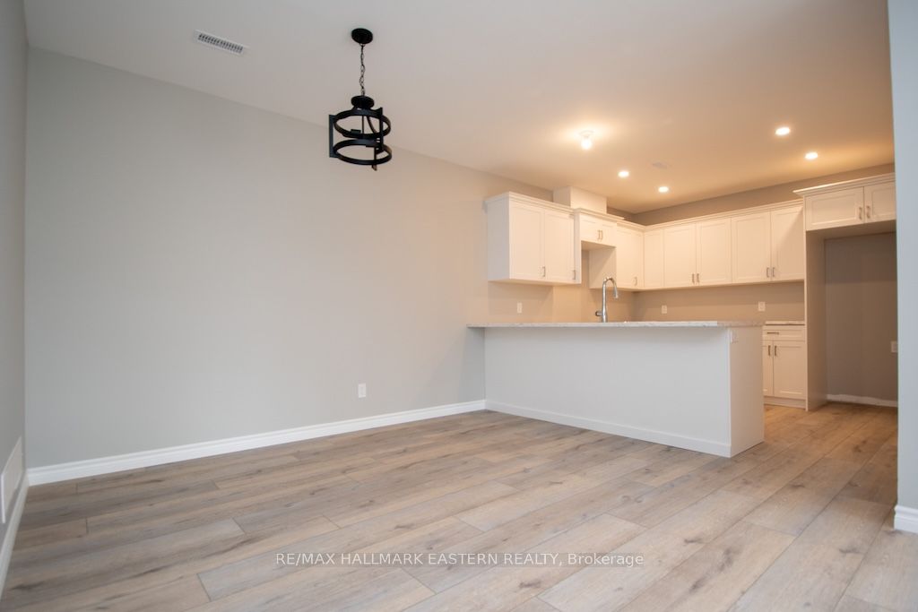 1864 Lakehurst Road Property Photo 28