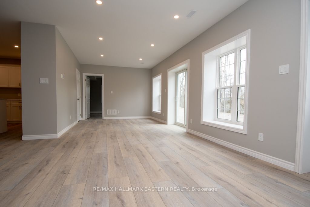 1864 Lakehurst Road Property Photo 31