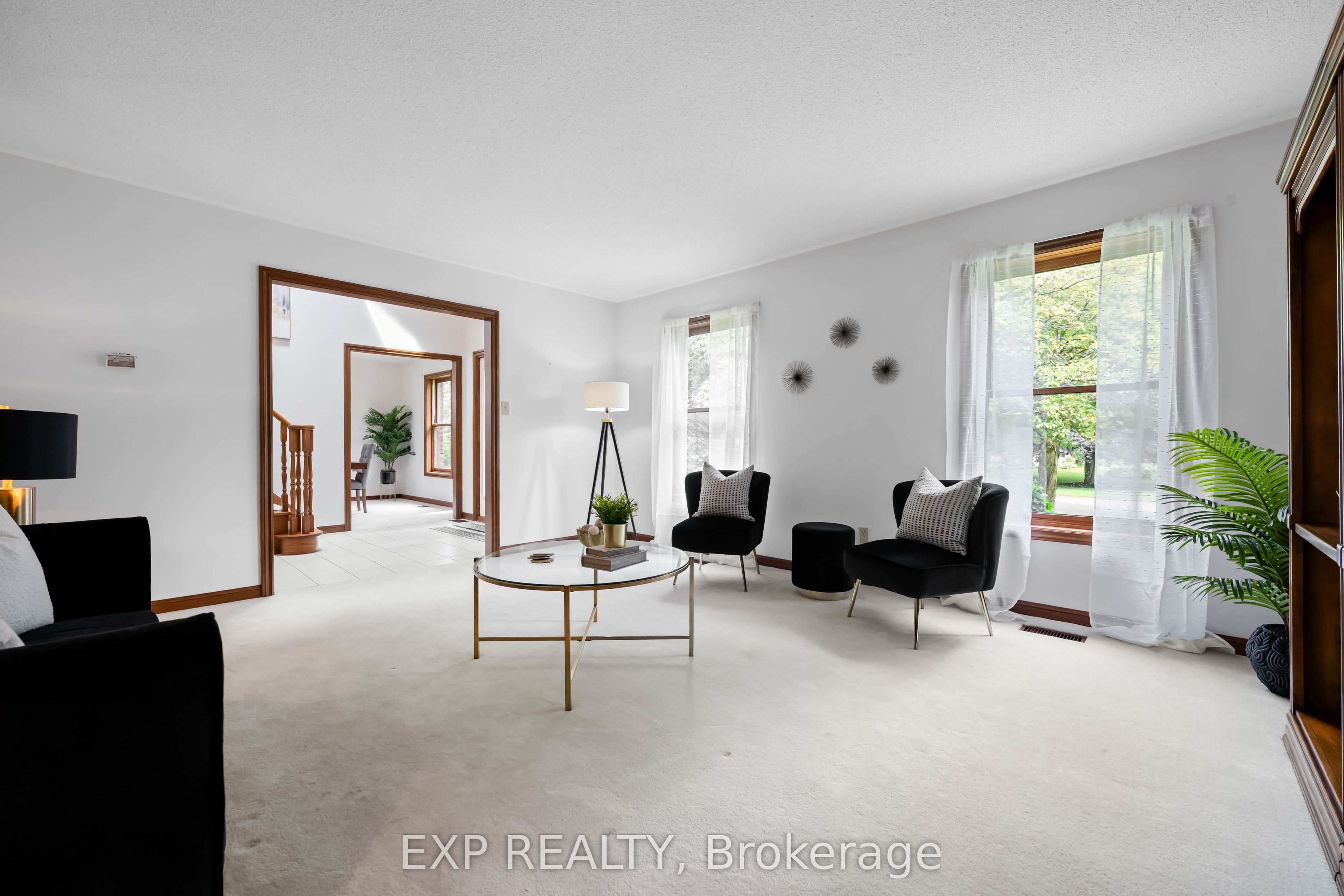 9 Leader Drive Property Photo 11