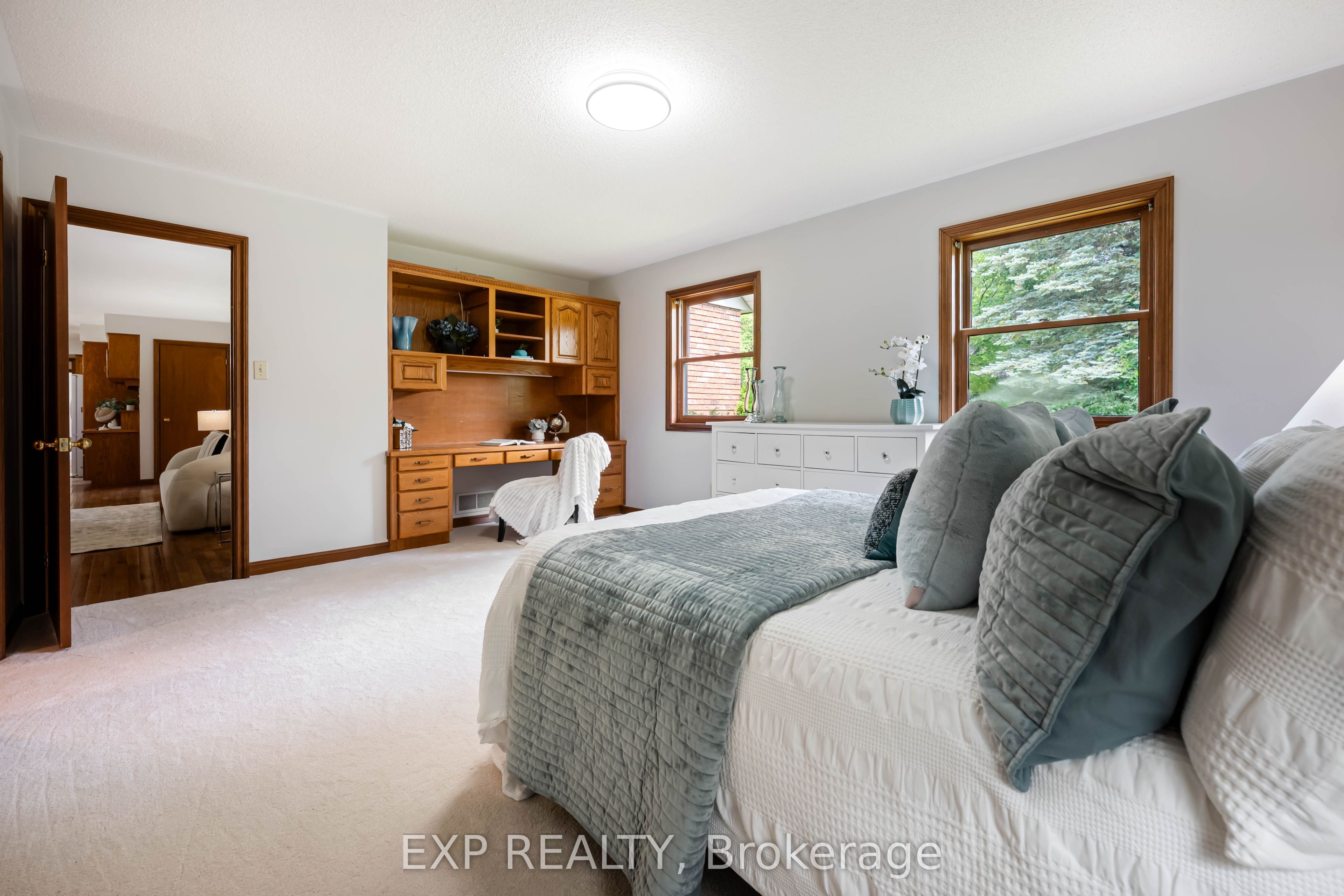 9 Leader Drive Property Photo 27