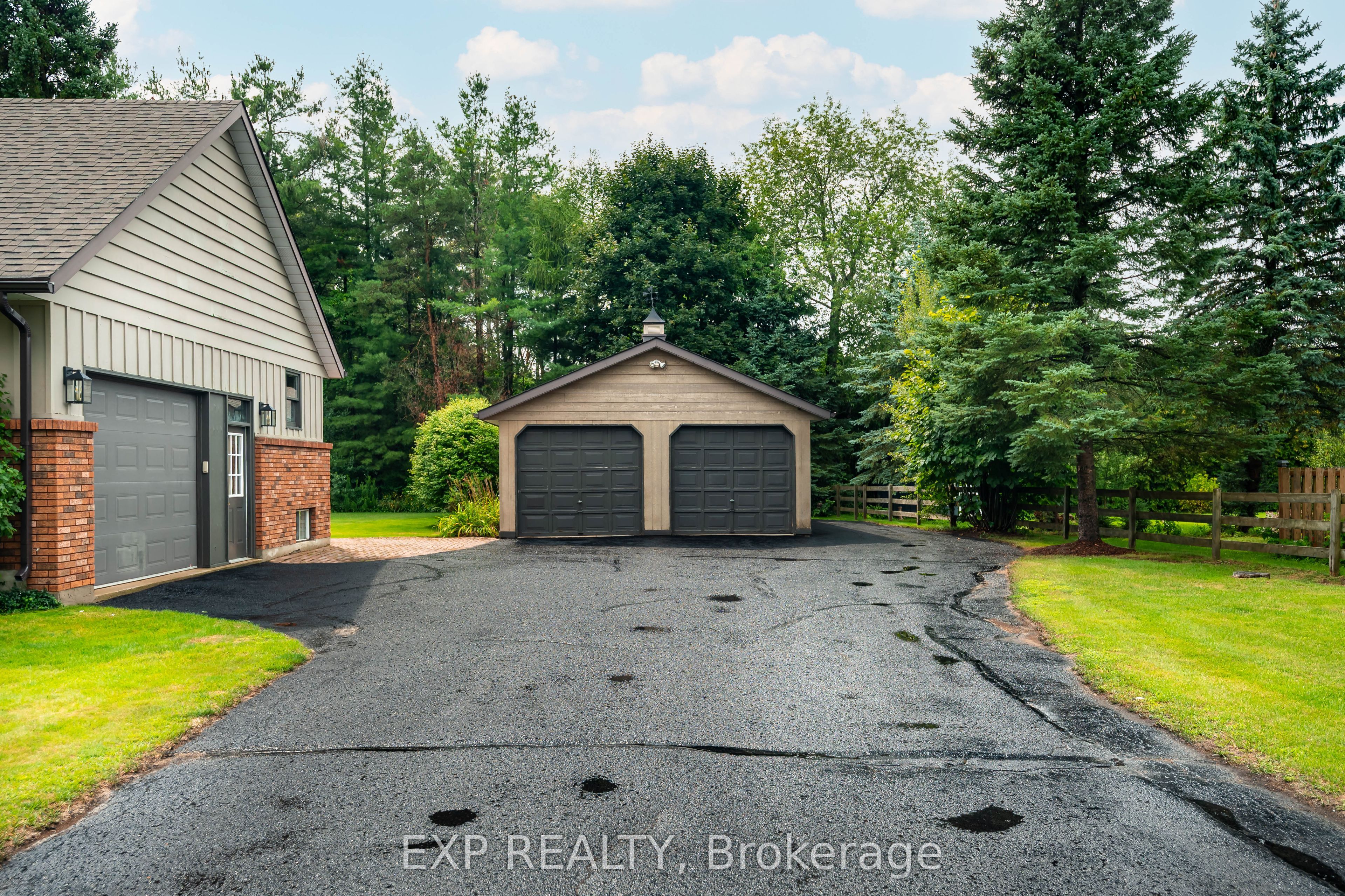 9 Leader Drive Property Photo 49