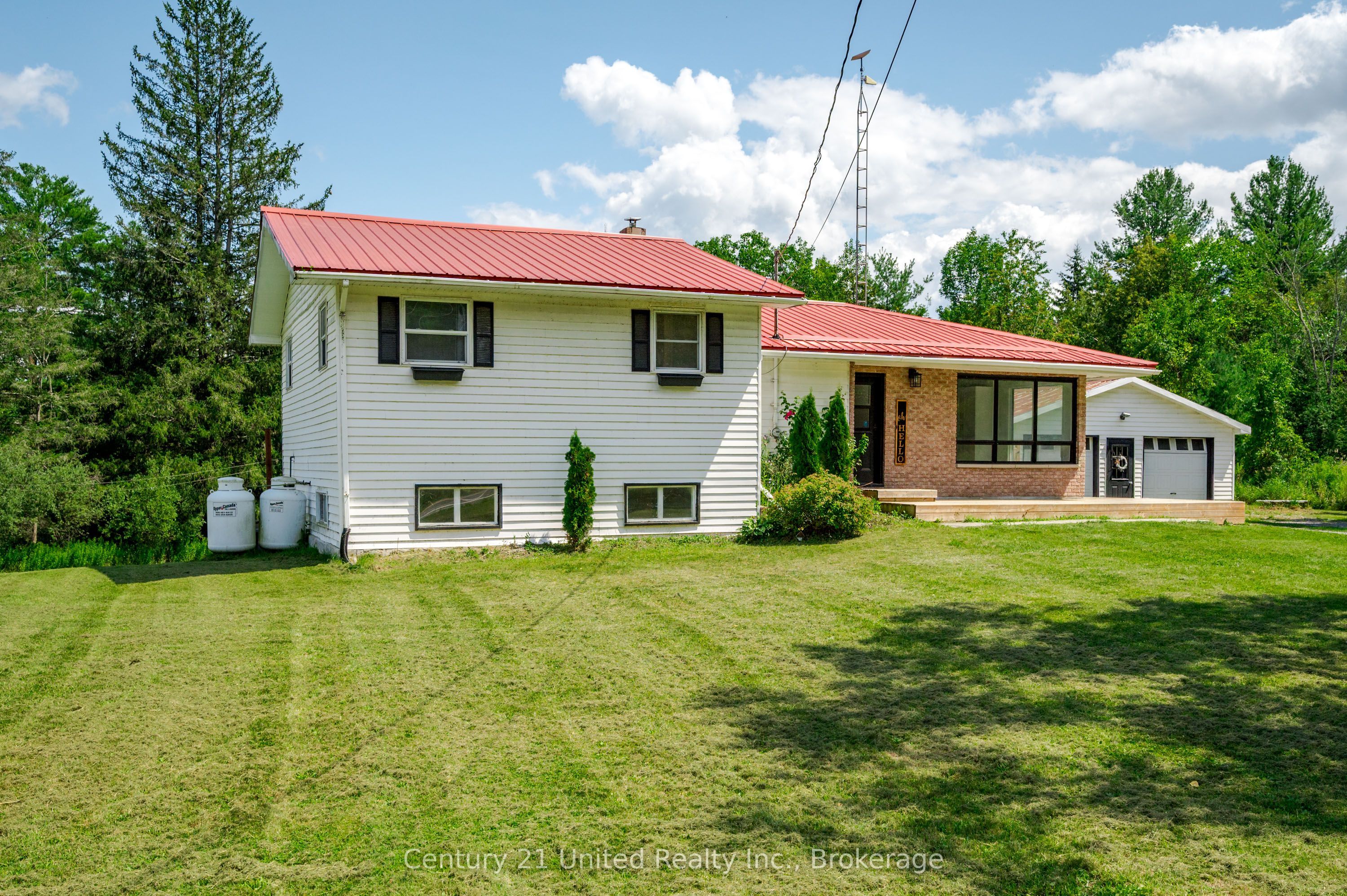 1269 County 46 Road Property Photo 8