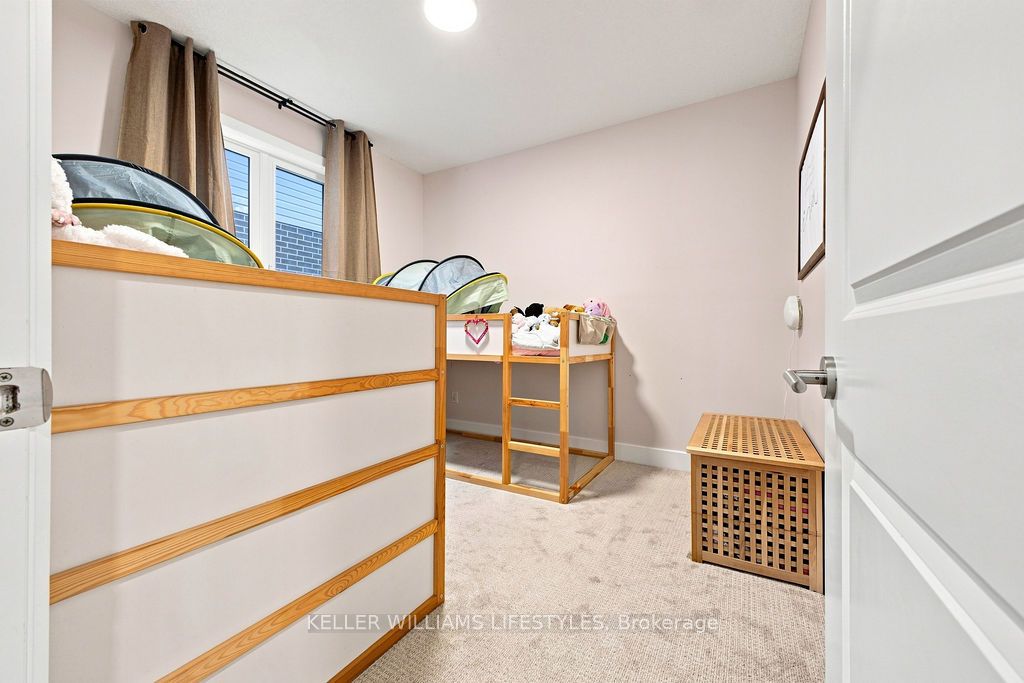 130 Scotts Drive Property Photo 8