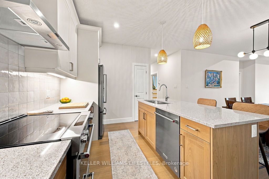 130 Scotts Drive Property Photo 12