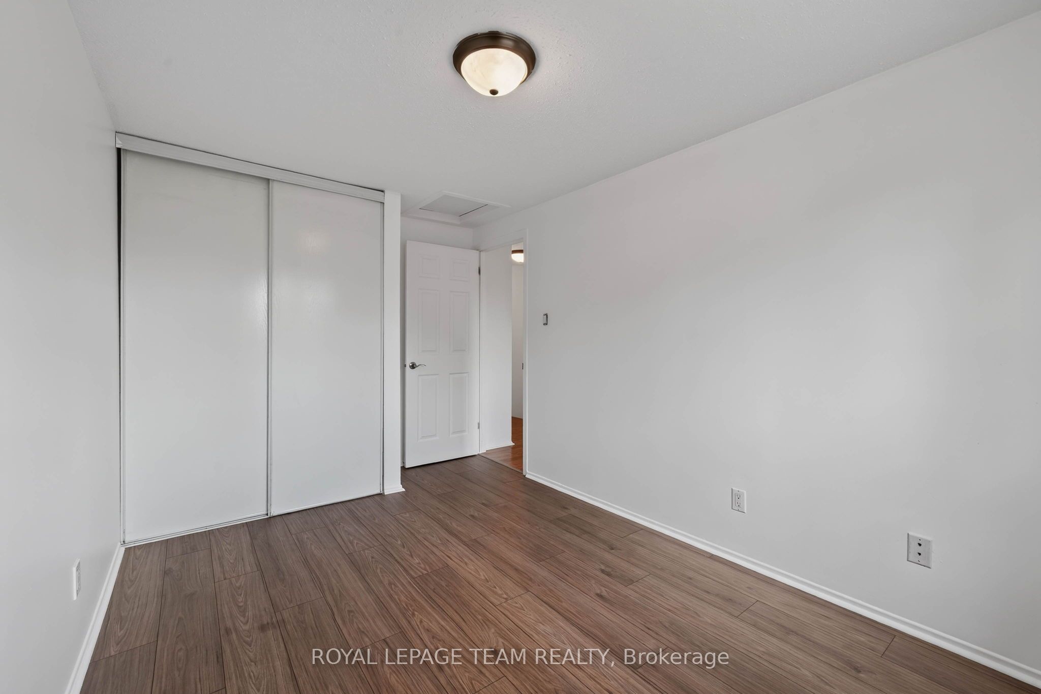 1918 Belmore Lane 13 Property Photo 19