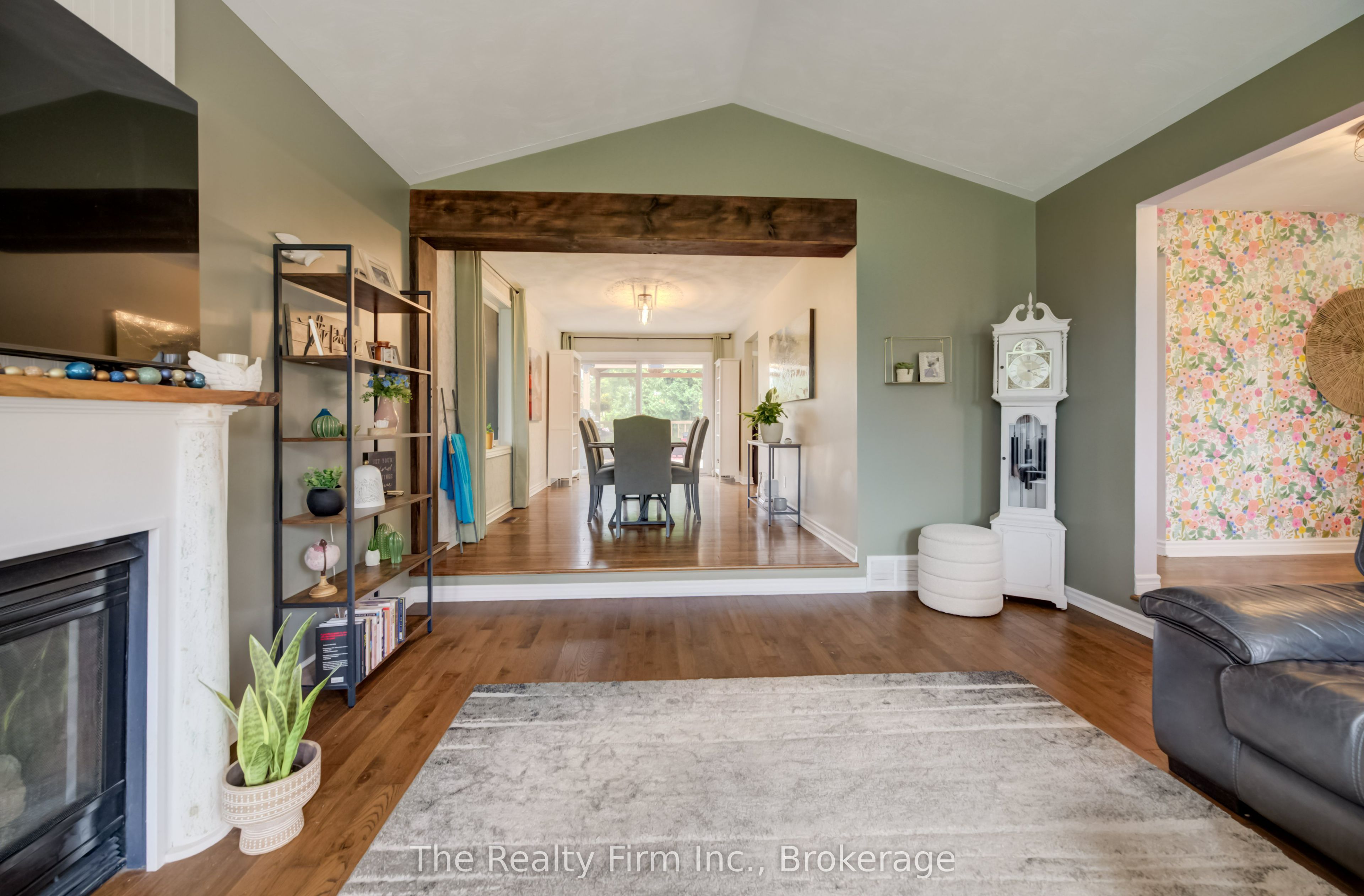270 Talbot Street Property Photo 7