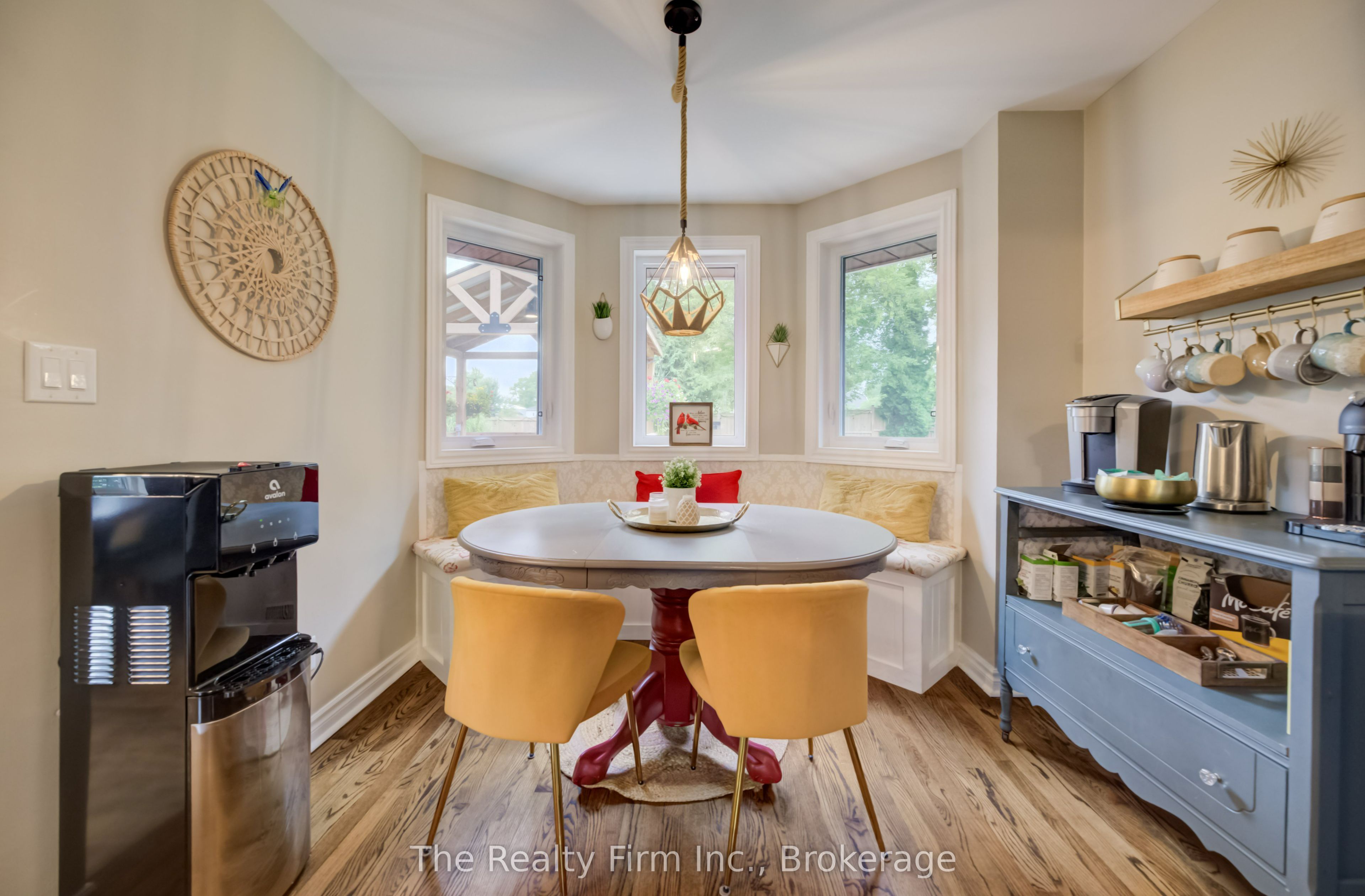 270 Talbot Street Property Photo 13