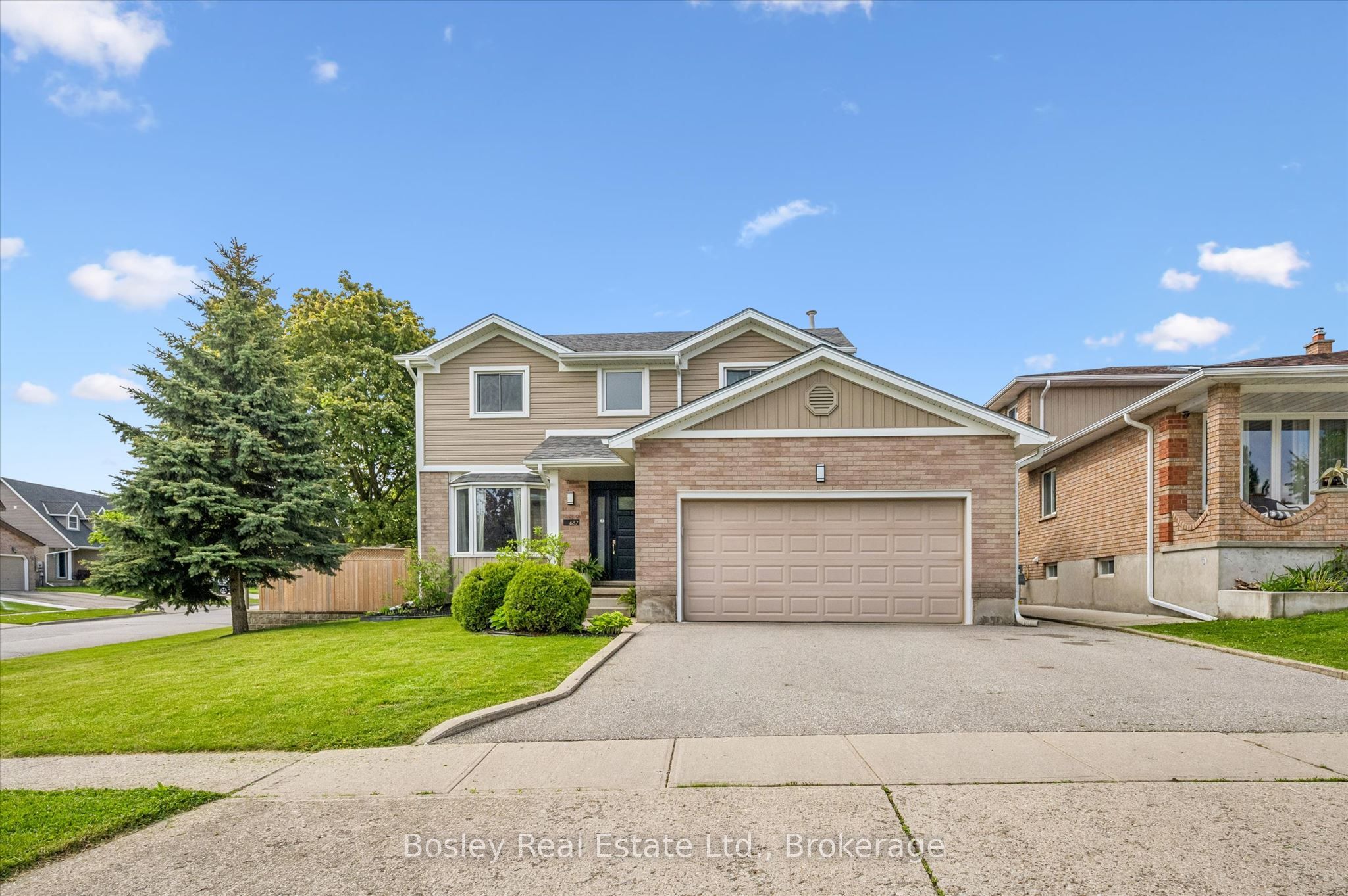 687 Champlain Boulevard Property Photo 1