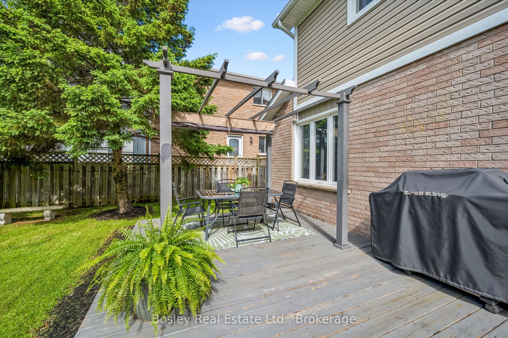 687 Champlain Boulevard Property Photo 40