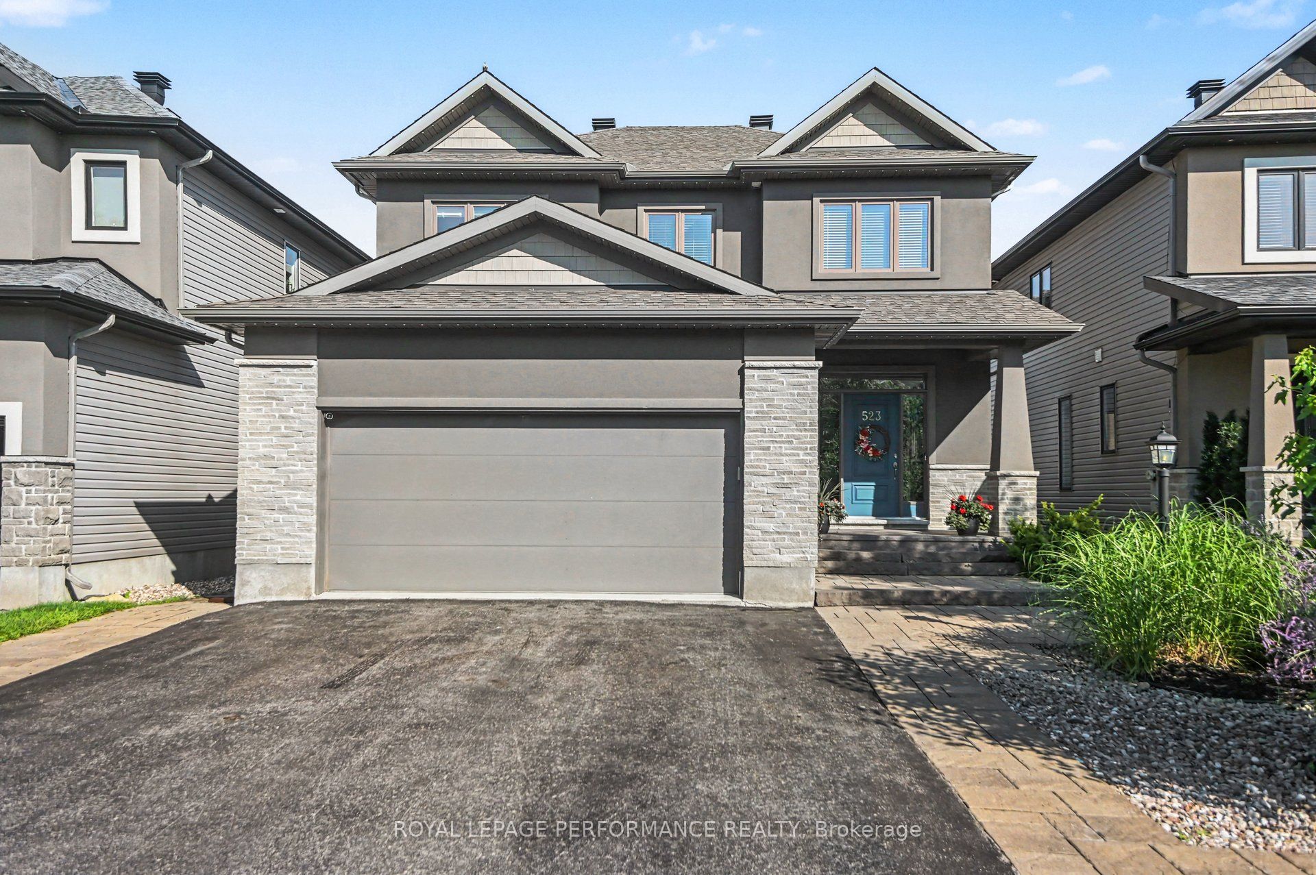 523 Adamson Crescent