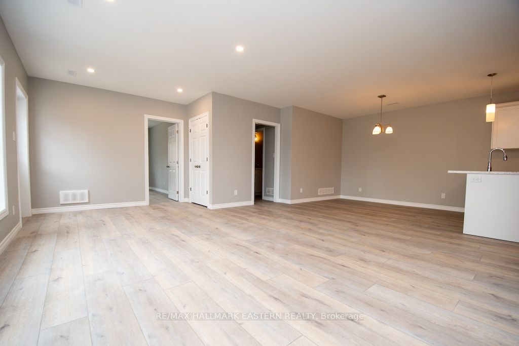 1862 Lakehurst Road Property Photo 23