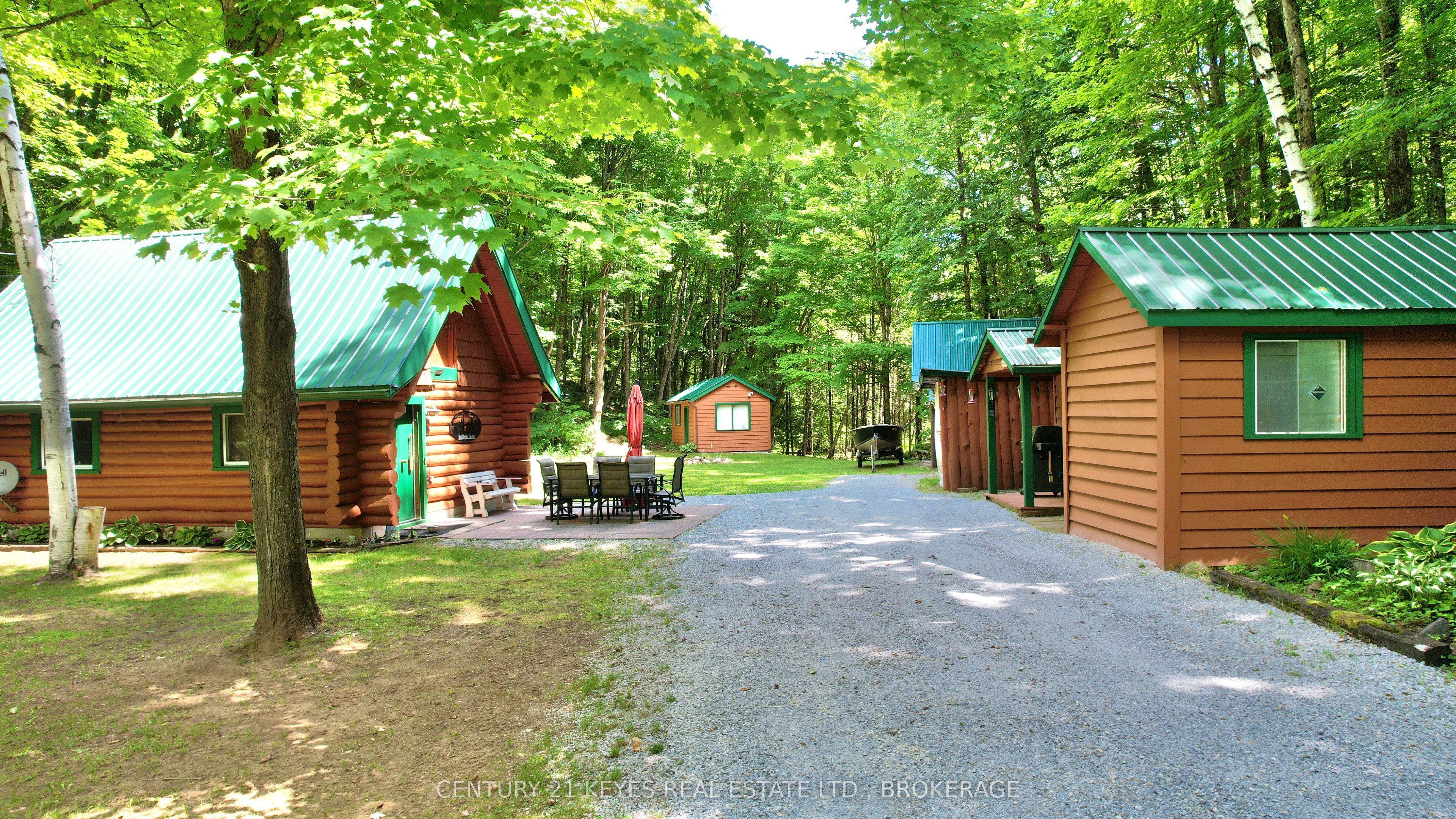 1010 Lakefront Circle Property Photo 1