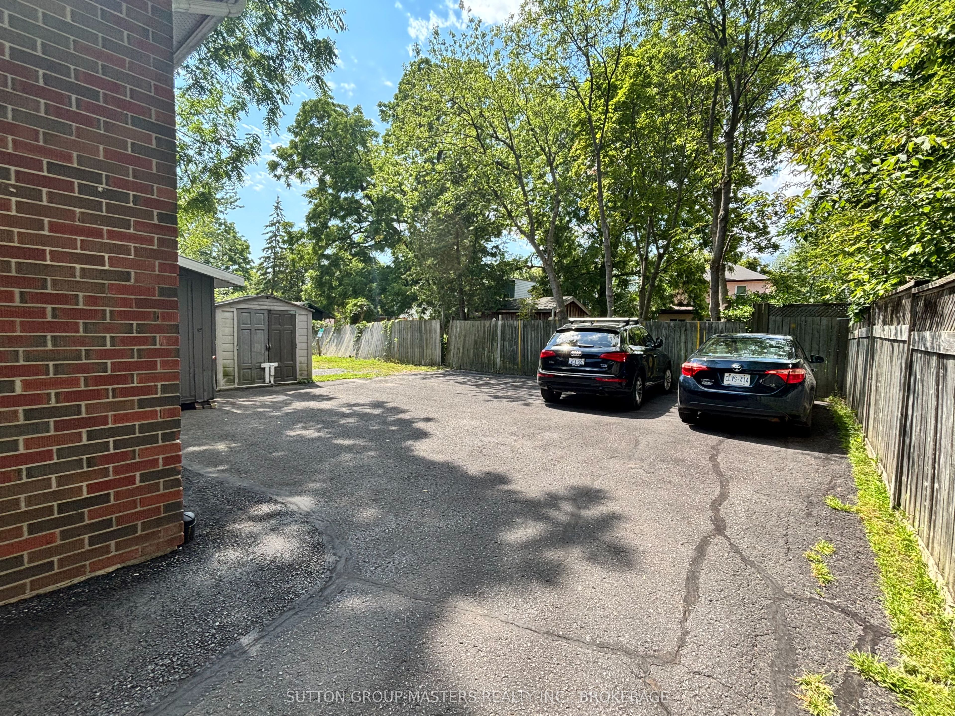 476 Albert Street Property Photo 25