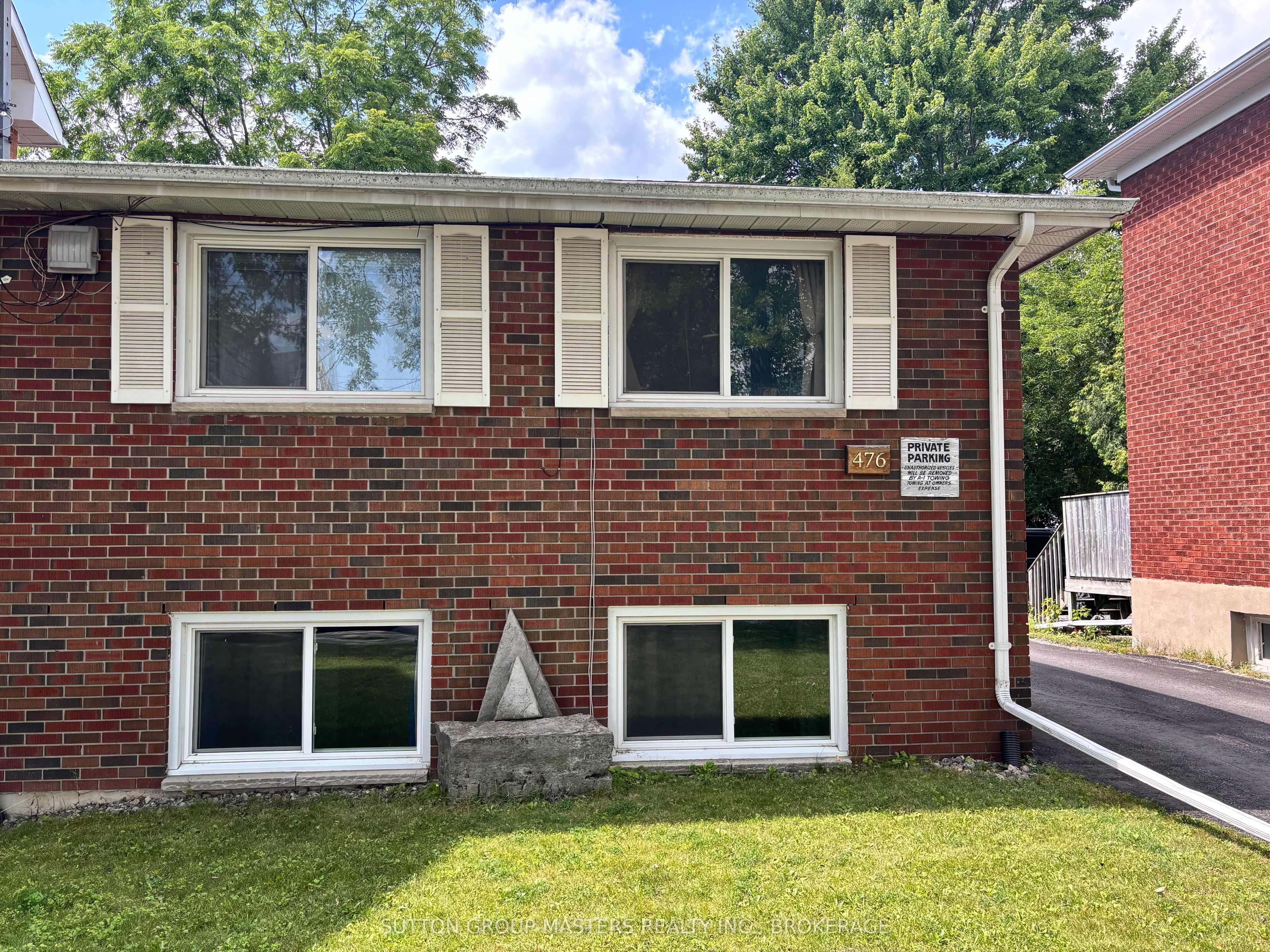 476 Albert Street Property Photo 26