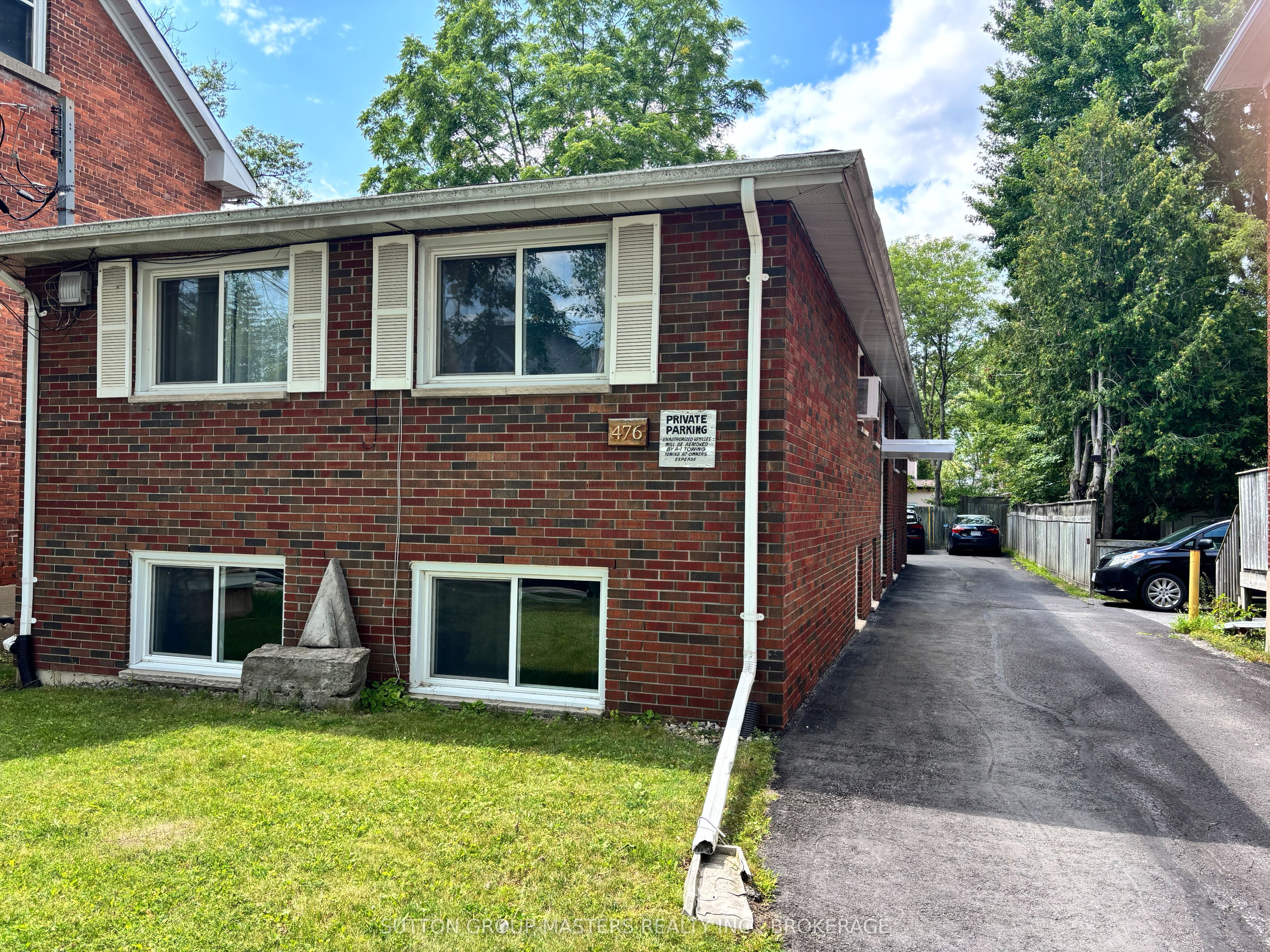 476 Albert Street Property Photo 27