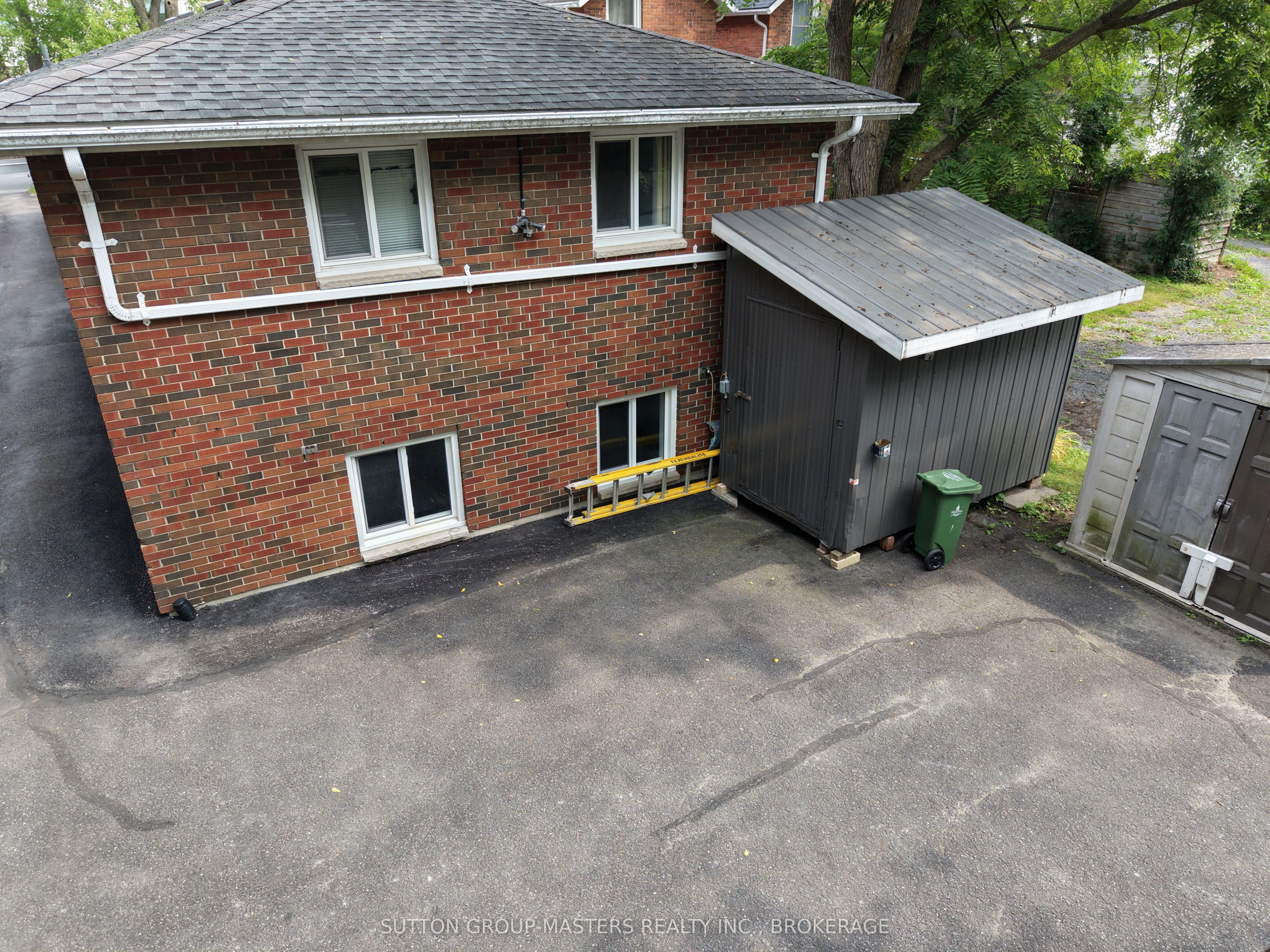 476 Albert Street Property Photo 38