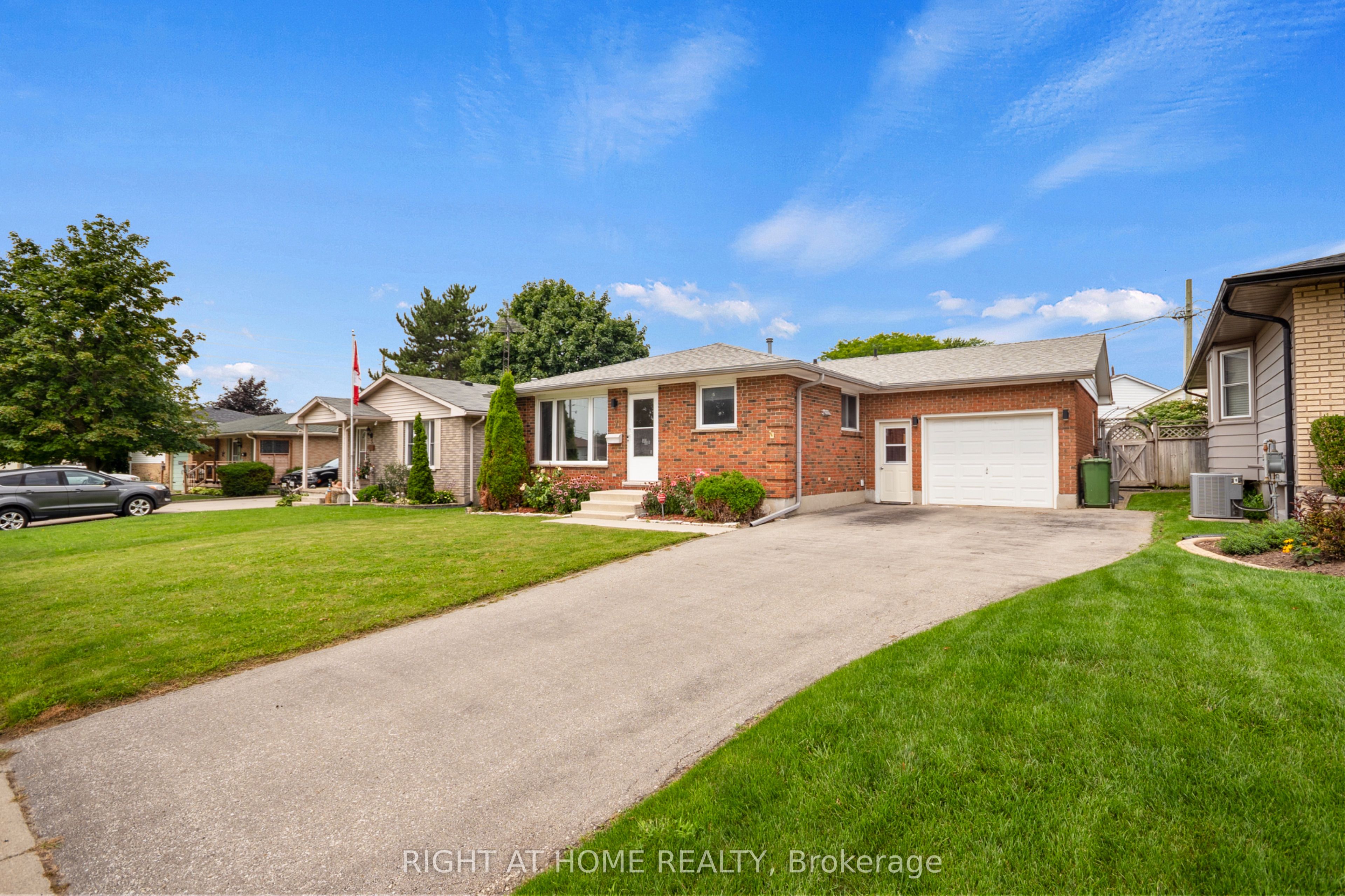 7 Raven Avenue Property Photo 1