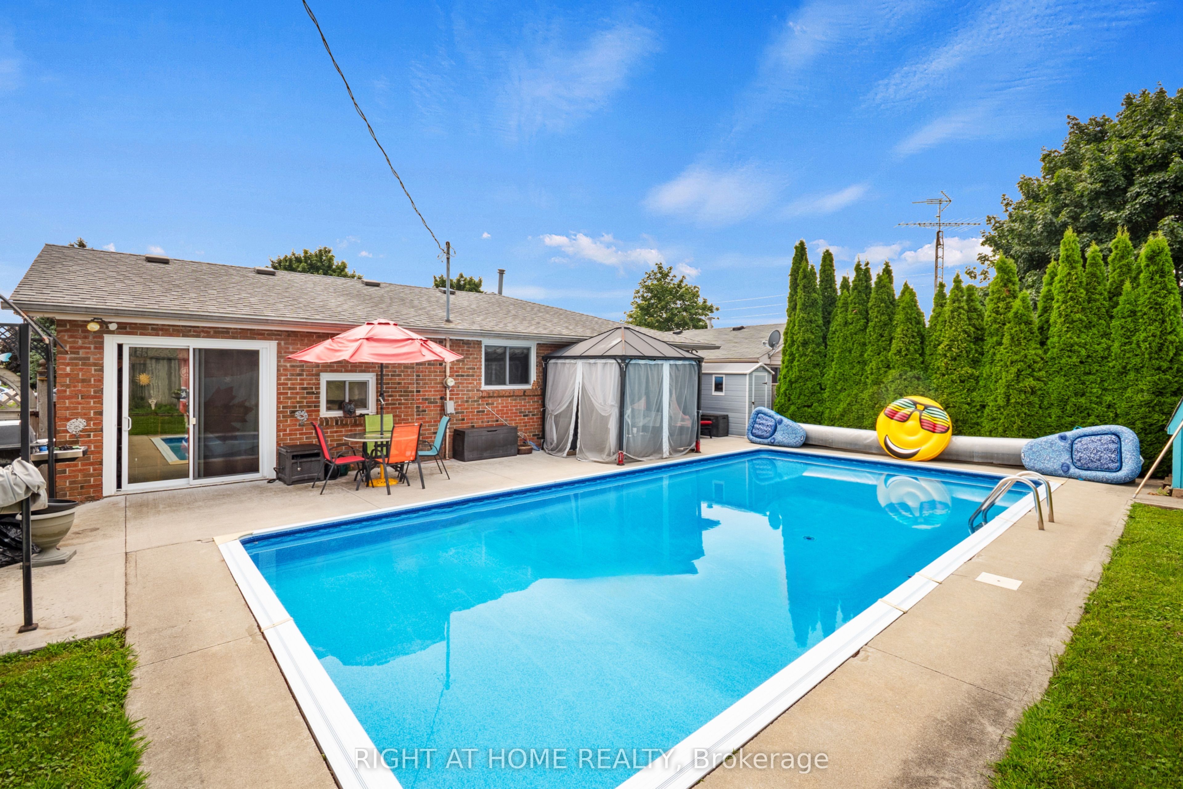 7 Raven Avenue Property Photo 23