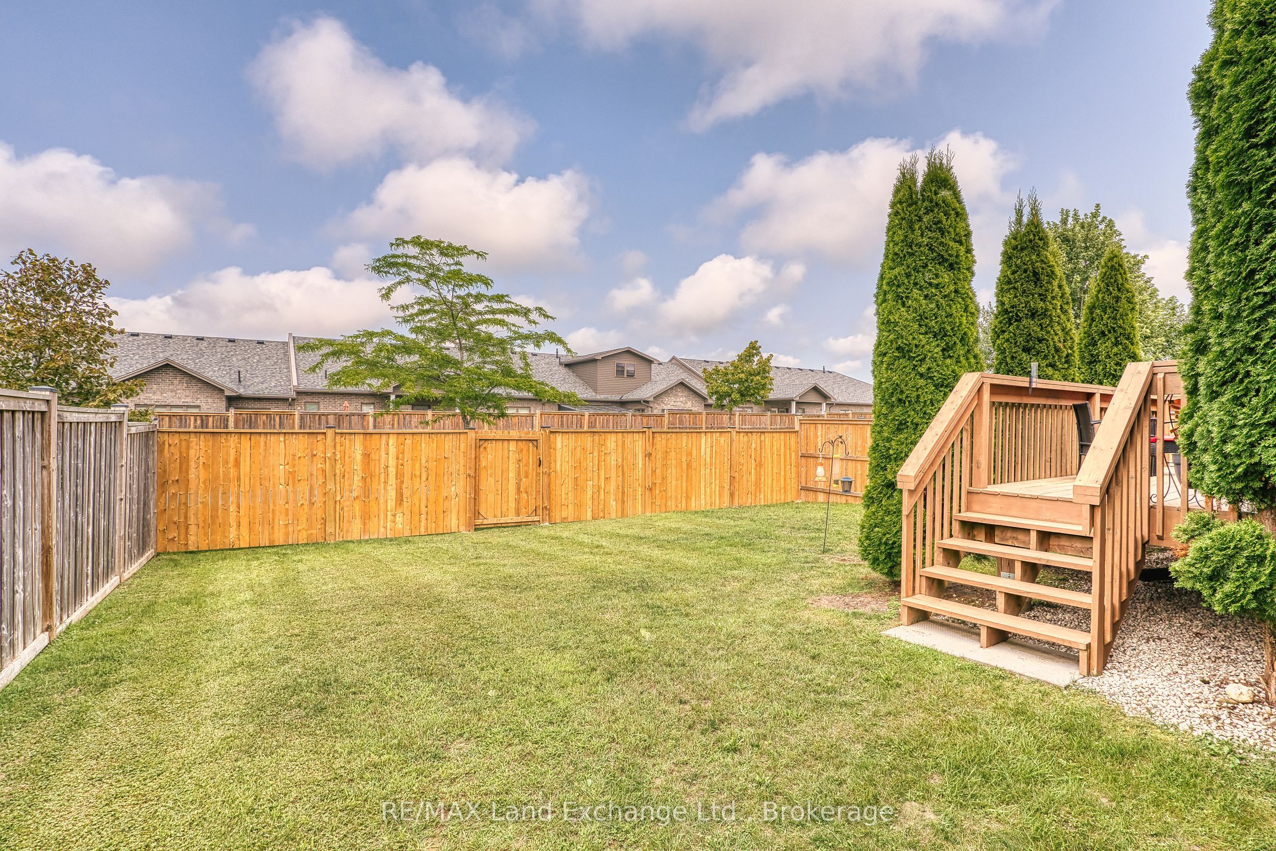 471 Devonshire Road Property Photo 28