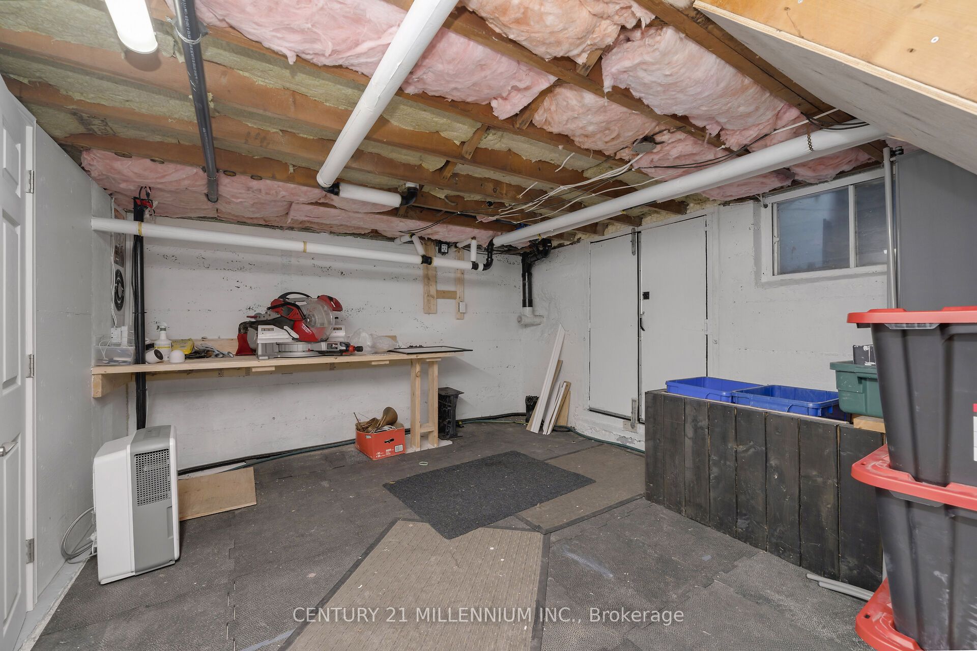 52 Main Street Property Photo 34