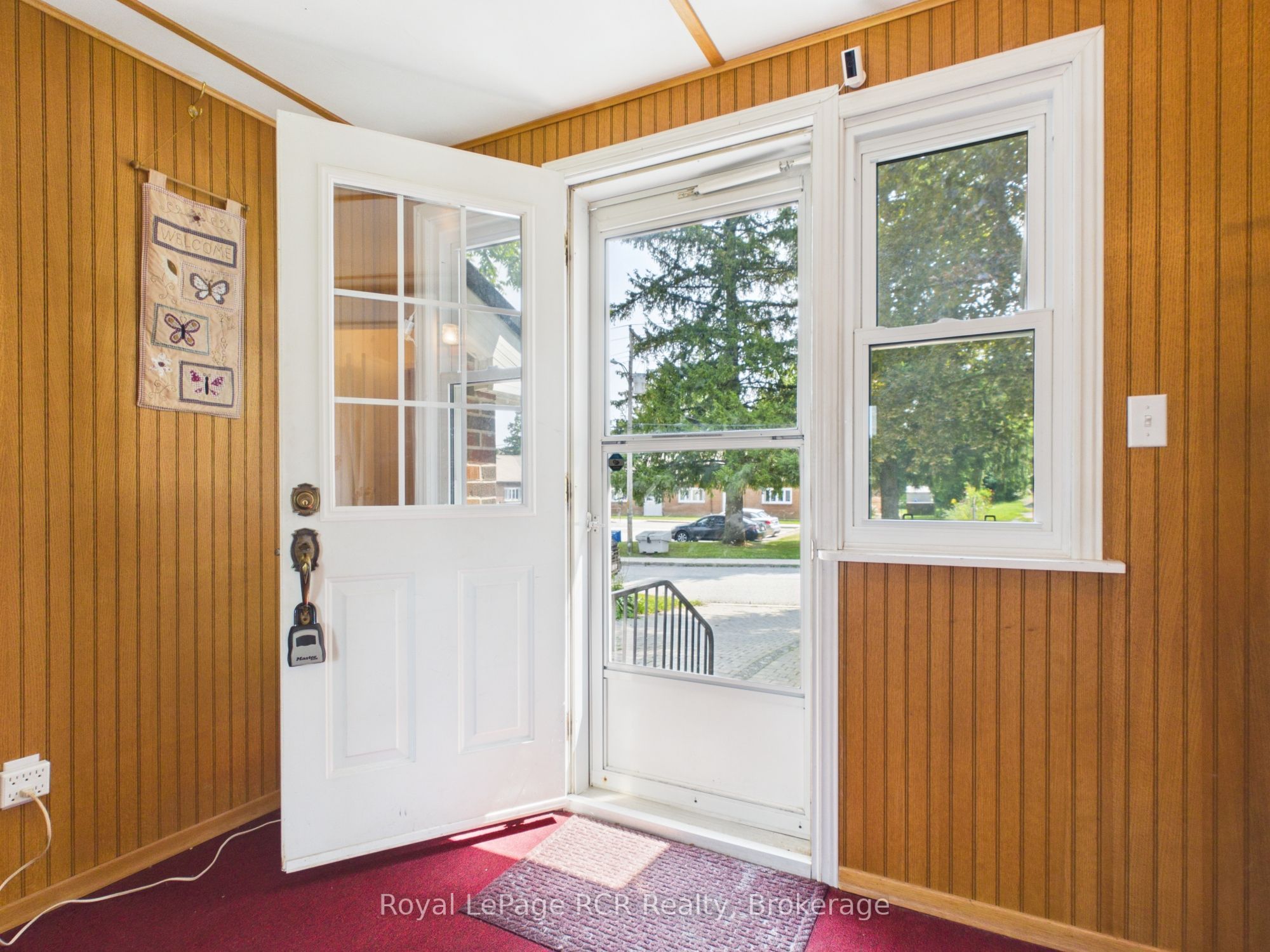 30 Mark Street E Property Photo 21
